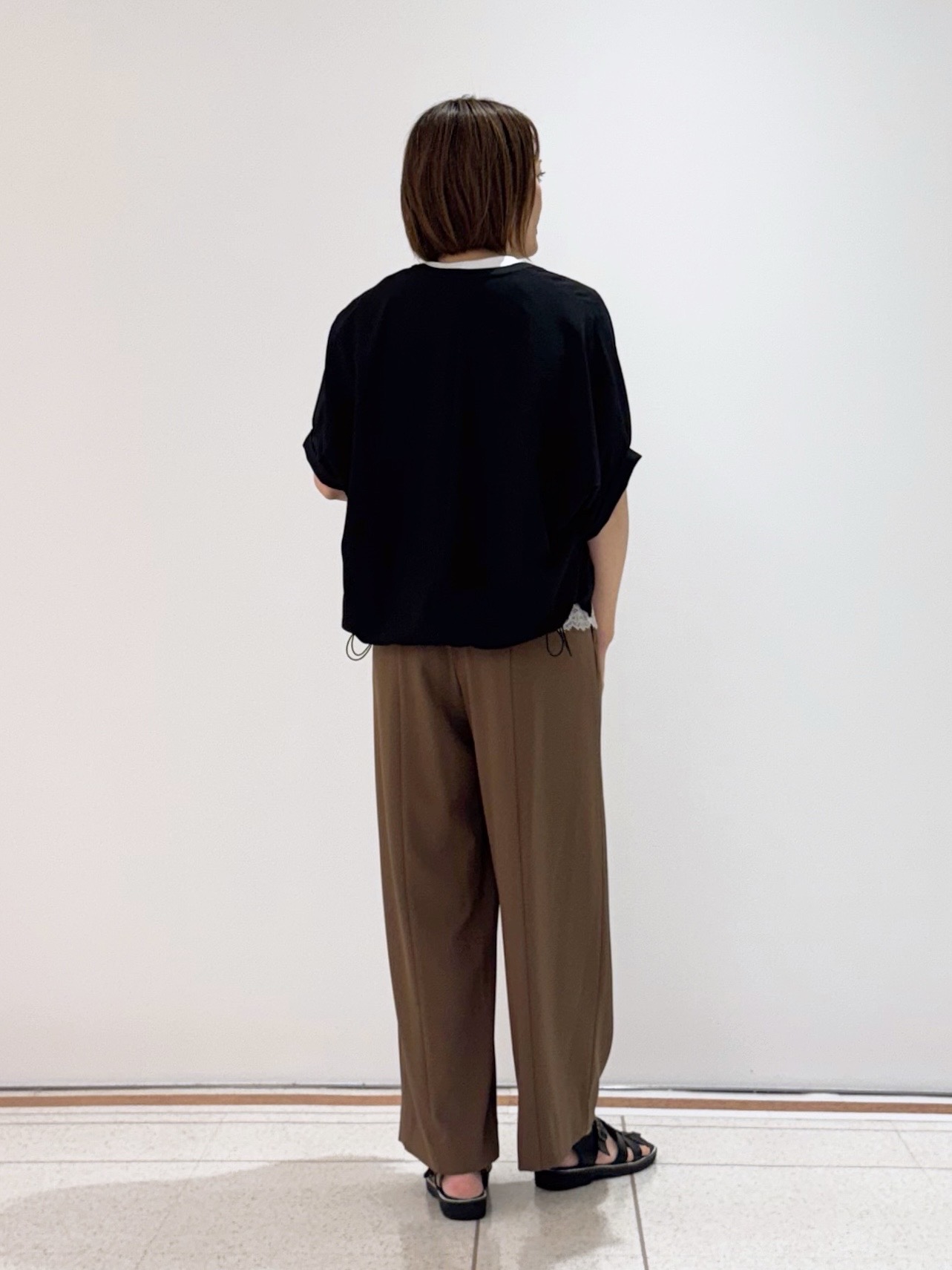 mikaさんの「INDIVI｜【着る日傘】ドルマンフォルムブルゾン」を使ったコーディネート