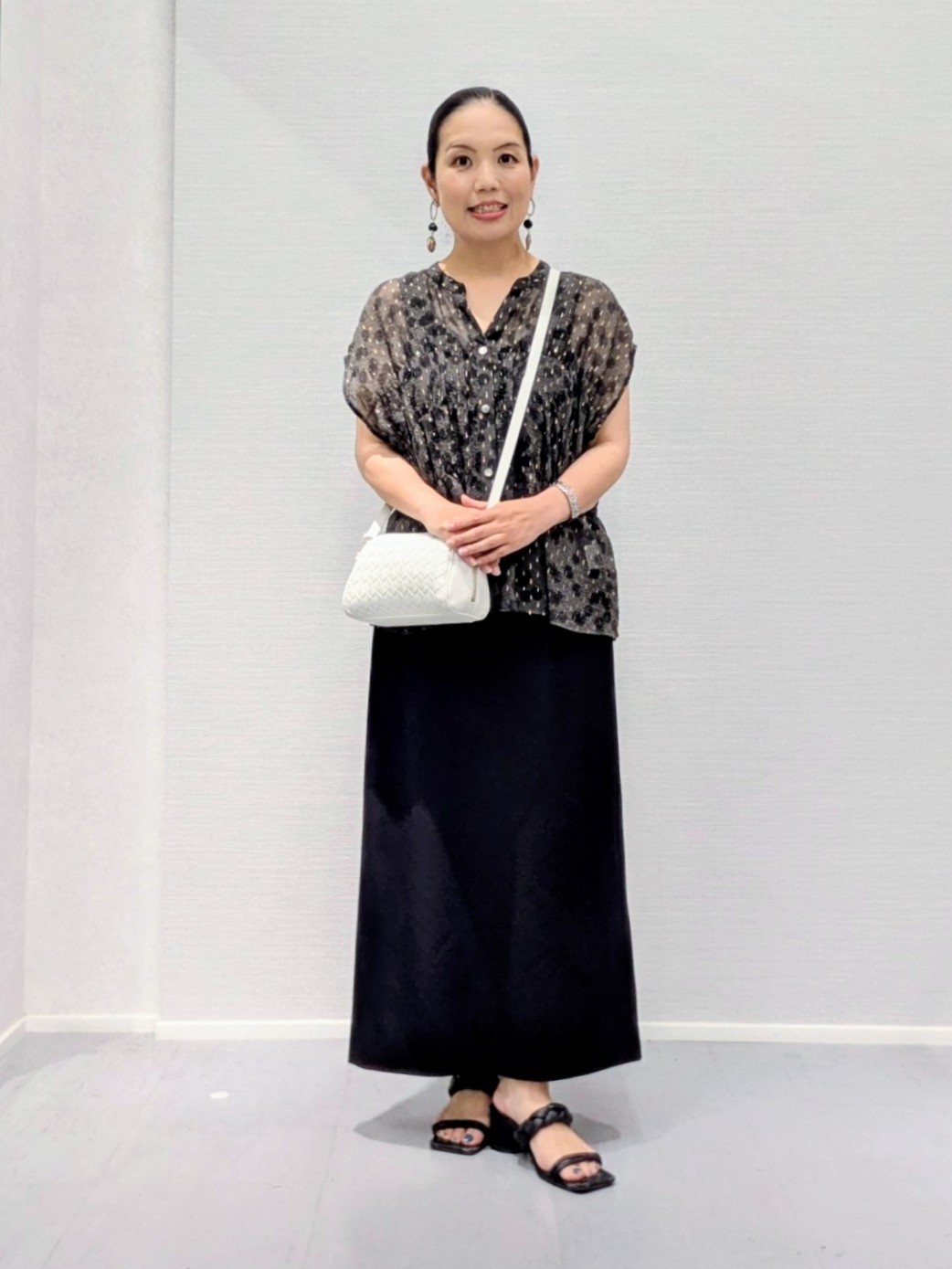 makkyさんの「UNTITLED｜【9色展開/アンサンブル可】コットンクルーネックカーディガン」を使ったコーディネート