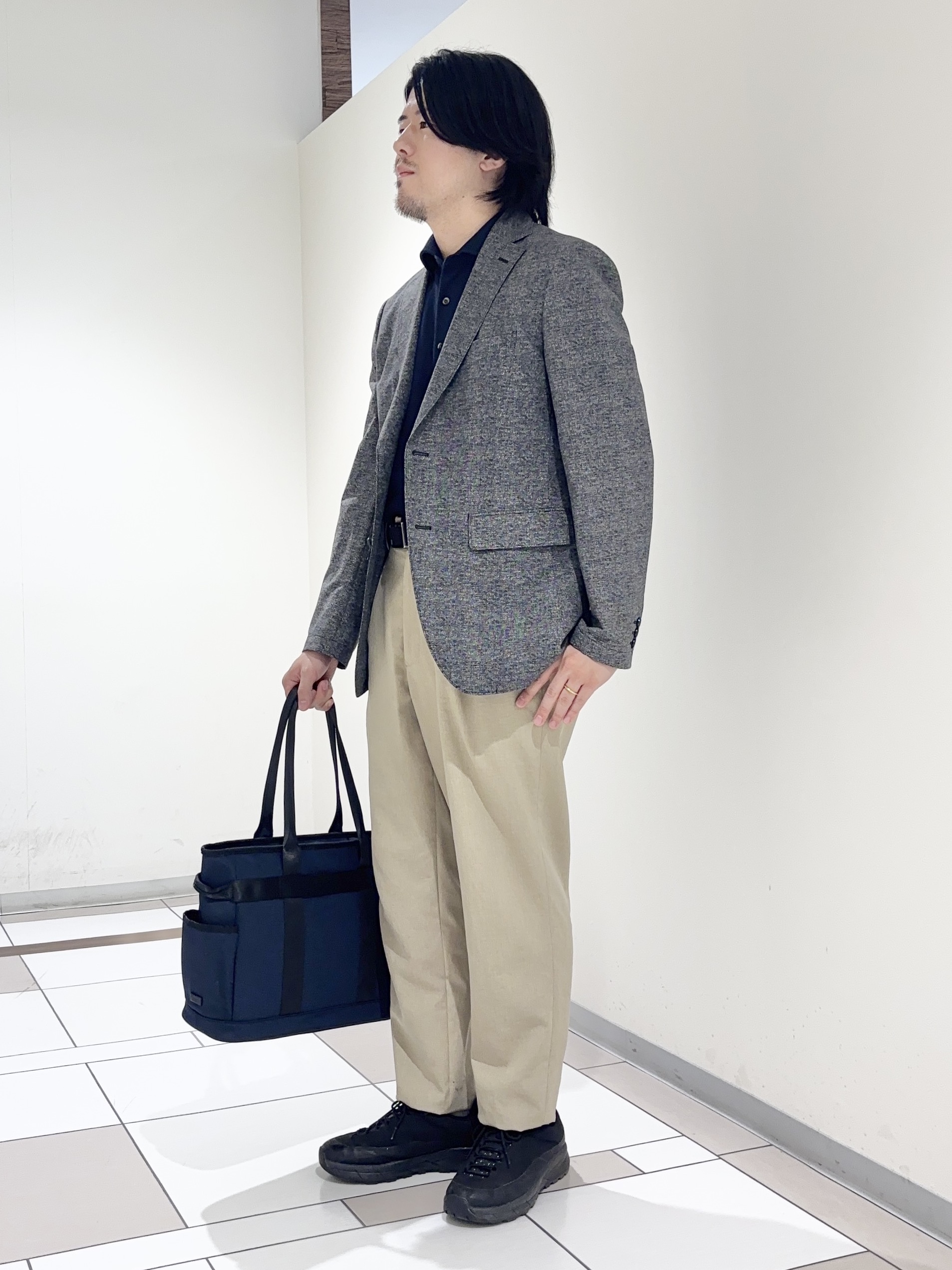 及川さんの「TAKEO KIKUCHI｜【抗菌防臭】COOL DOTS（R）ドビープリント ジャケット」を使ったコーディネート