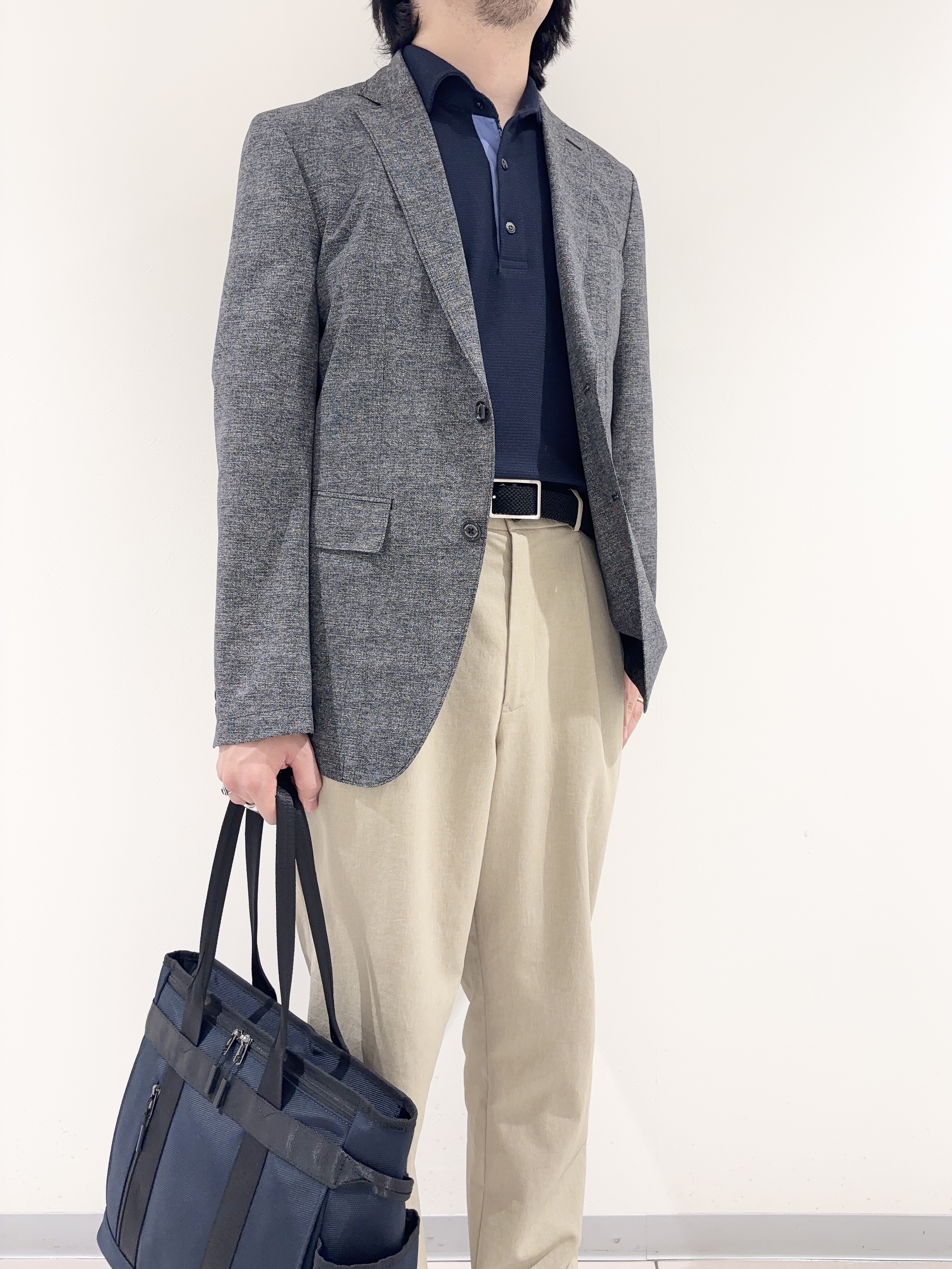 及川さんの「TAKEO KIKUCHI｜【抗菌防臭】COOL DOTS（R）ドビープリント ジャケット」を使ったコーディネート