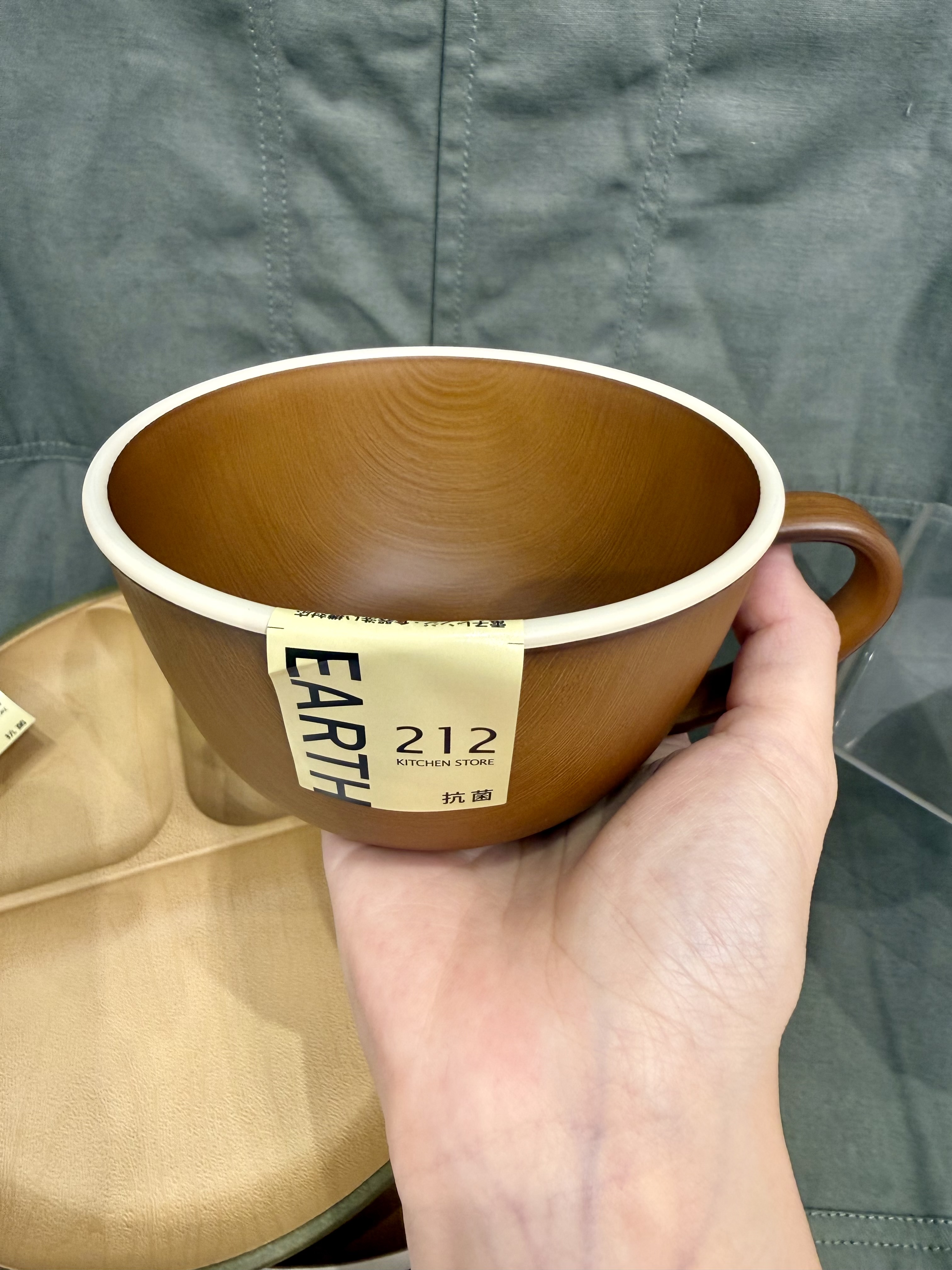 きのこさんの「212 KITCHEN STORE｜earth color 抗菌スクエアプレート OB」を使ったコーディネート