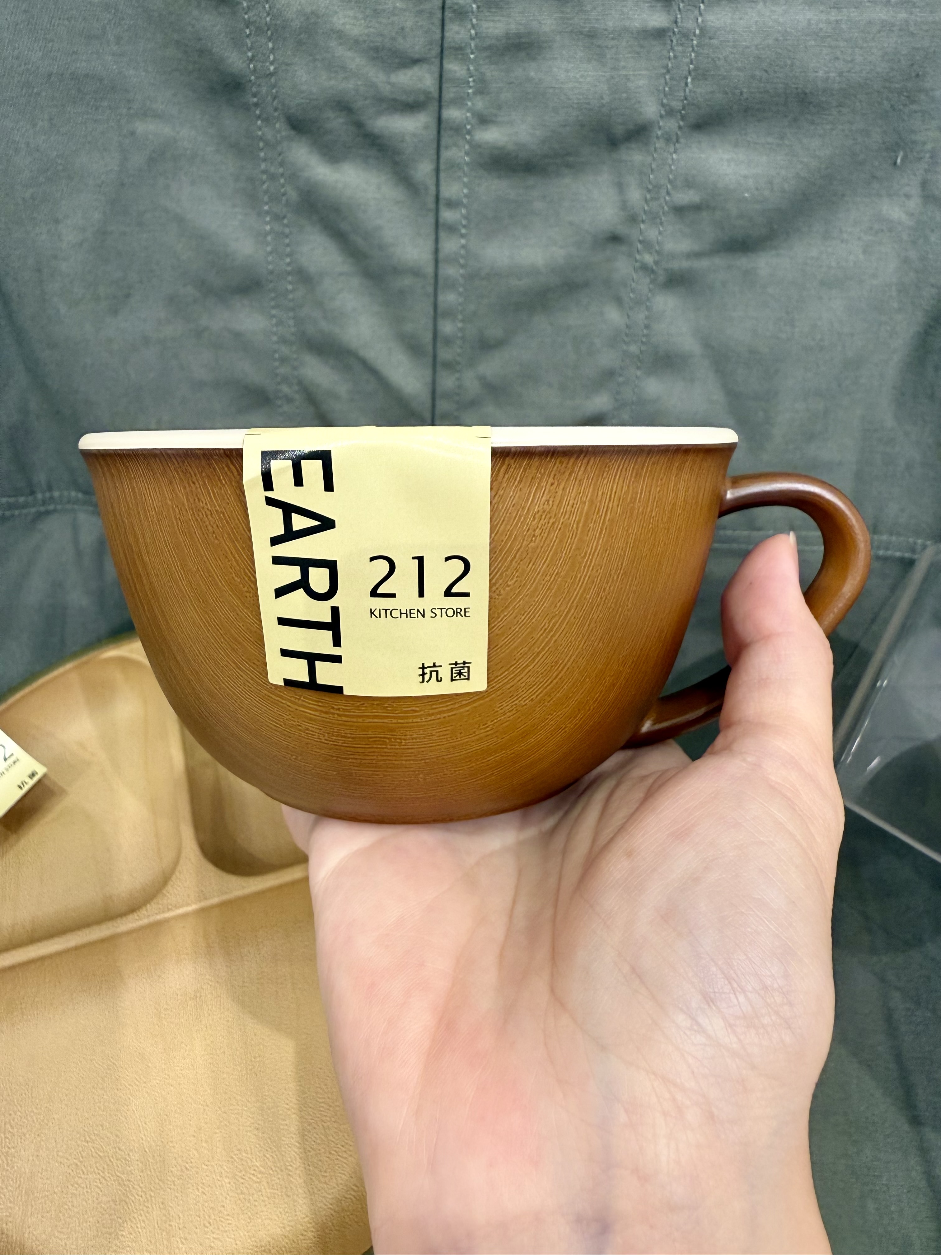 きのこさんの「212 KITCHEN STORE｜earth color 抗菌スクエアプレート OB」を使ったコーディネート
