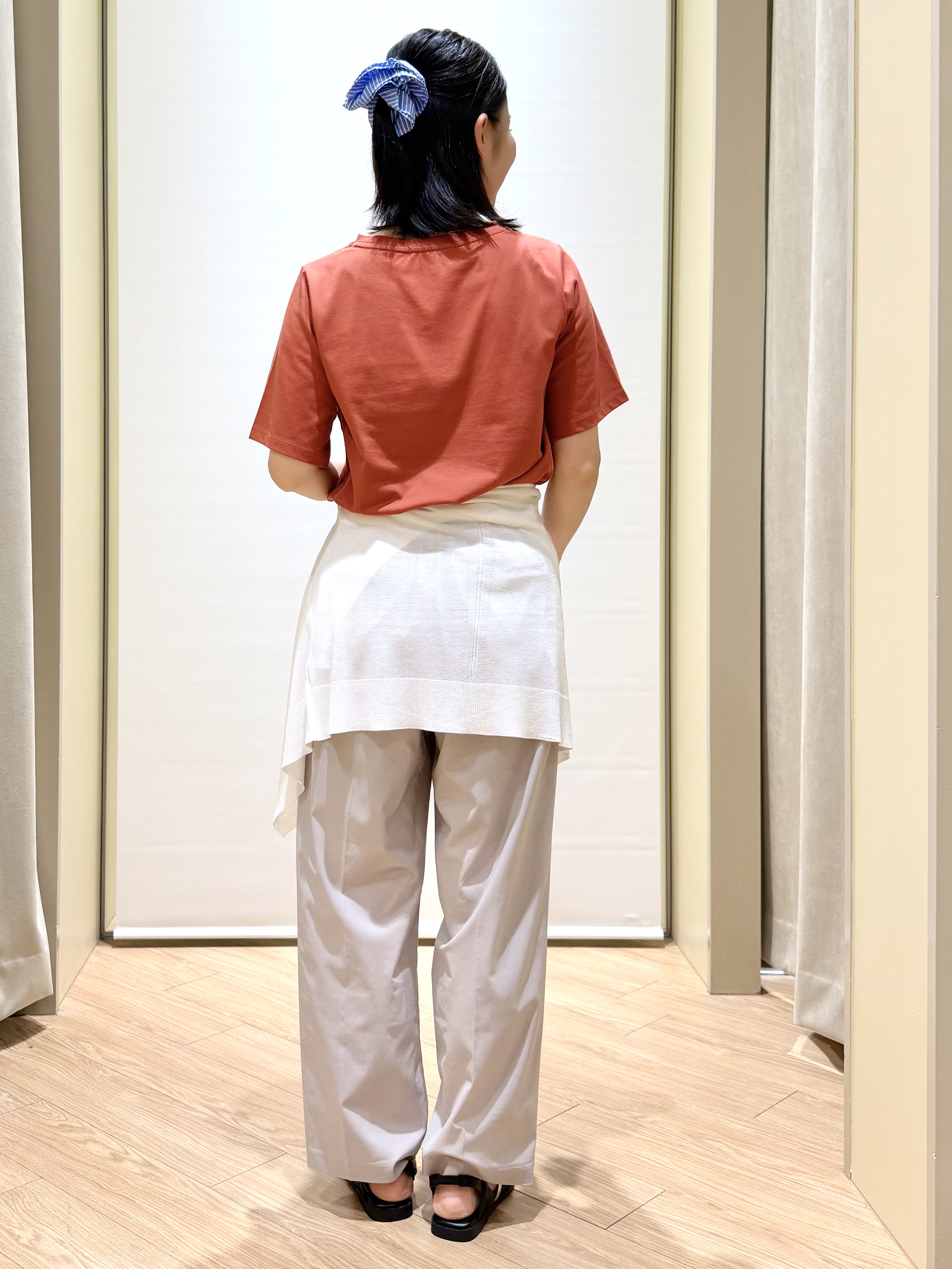 あんりさんの「grove｜【吸水速乾・UVカット・接触冷感・マシンウォッシャブル】ベーシックMIXロゴプリントT」を使ったコーディネート
