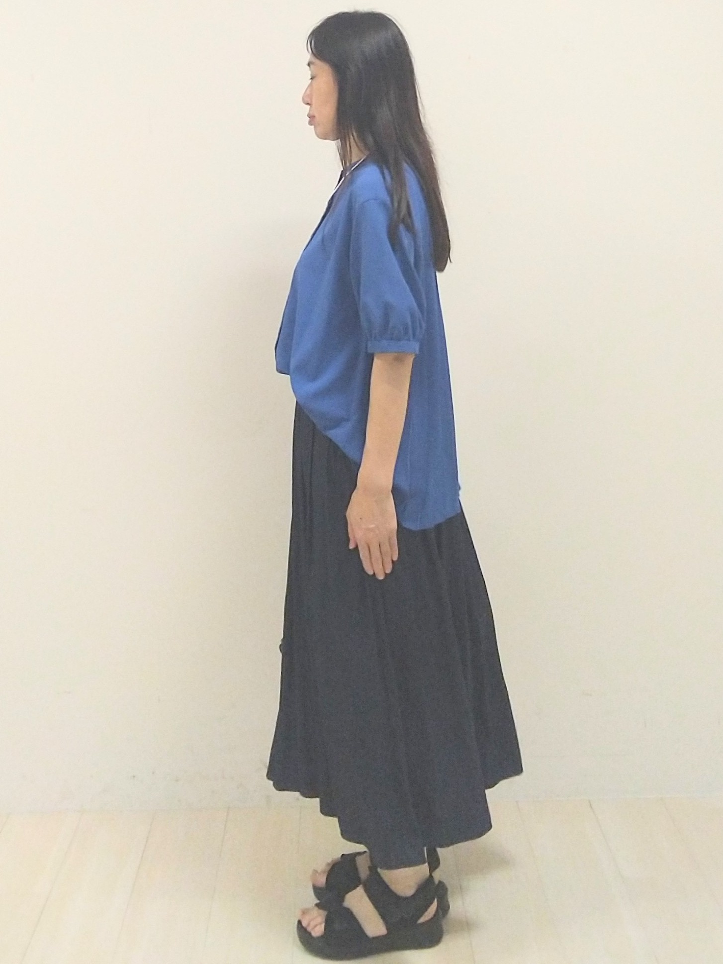 SANAさんの「Reflect｜シルバービーズショートネックレス」を使ったコーディネート