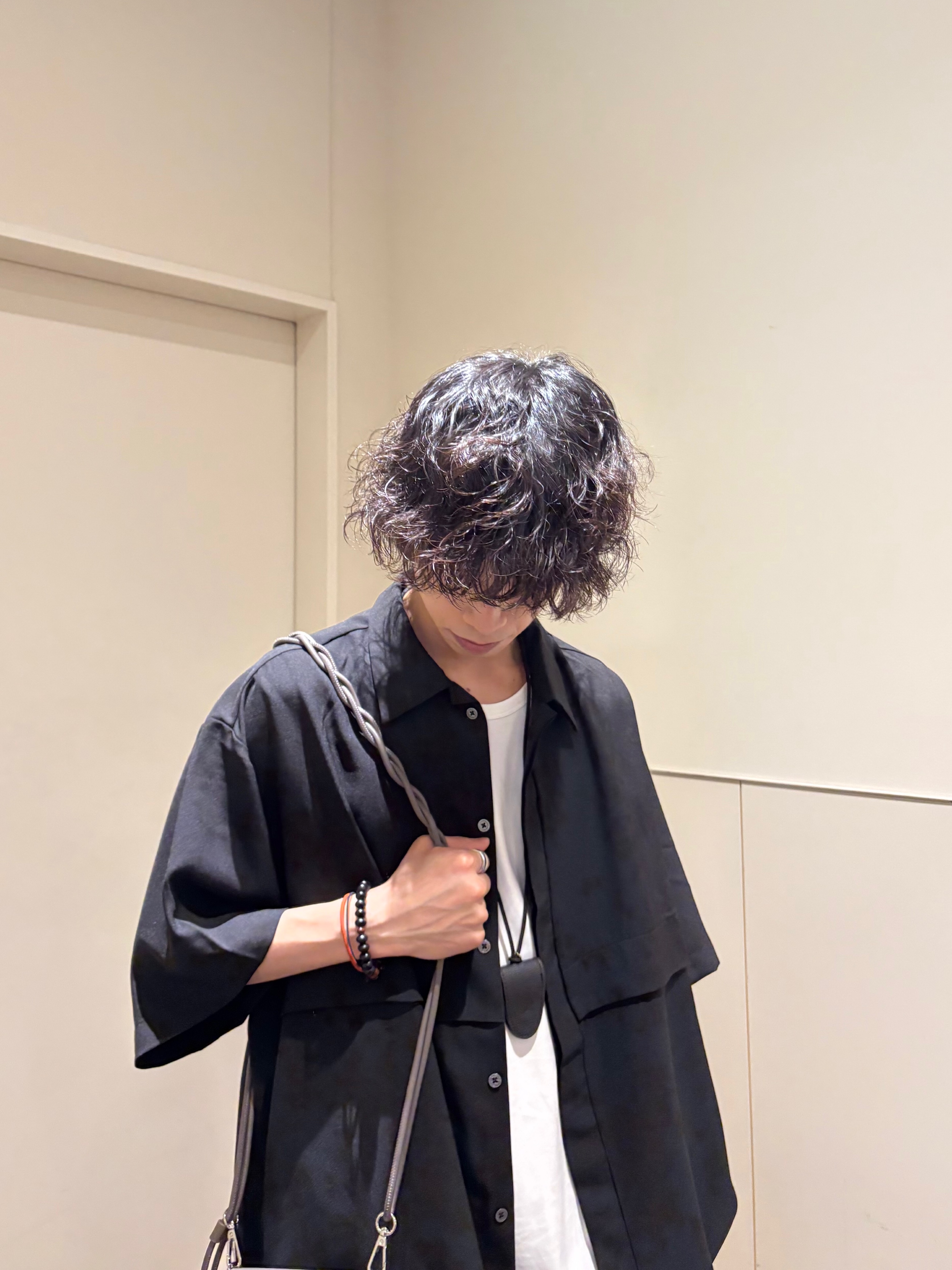 ナノシーさんの「tk.TAKEO KIKUCHI｜【2WAY/防シワ】シャツアウター」を使ったコーディネート