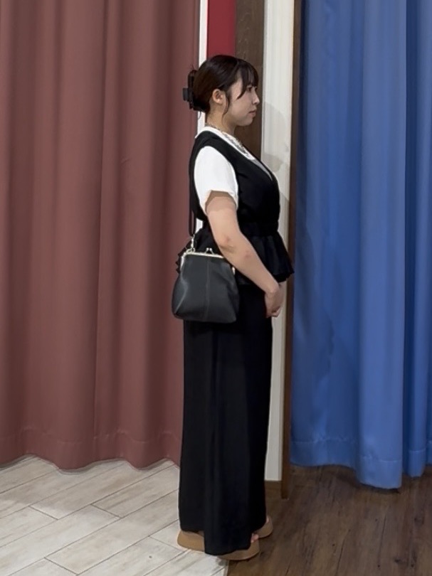 SAKUさんの「SHOO･LA･RUE｜【ひんやり/S-LL】選べる4柄　デイリー使いにぴったりな 大人の頼れるTシャツ」を使ったコーディネート