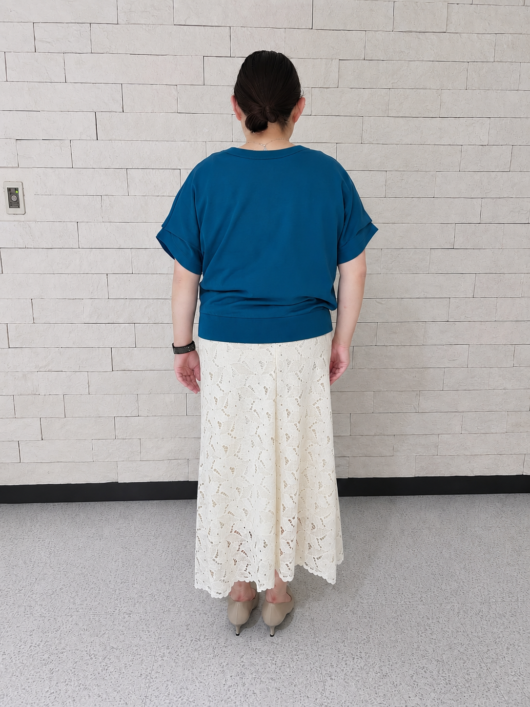 chikaさんの「UNTITLED｜【セットアップ可】リーフレースロングスカート」を使ったコーディネート