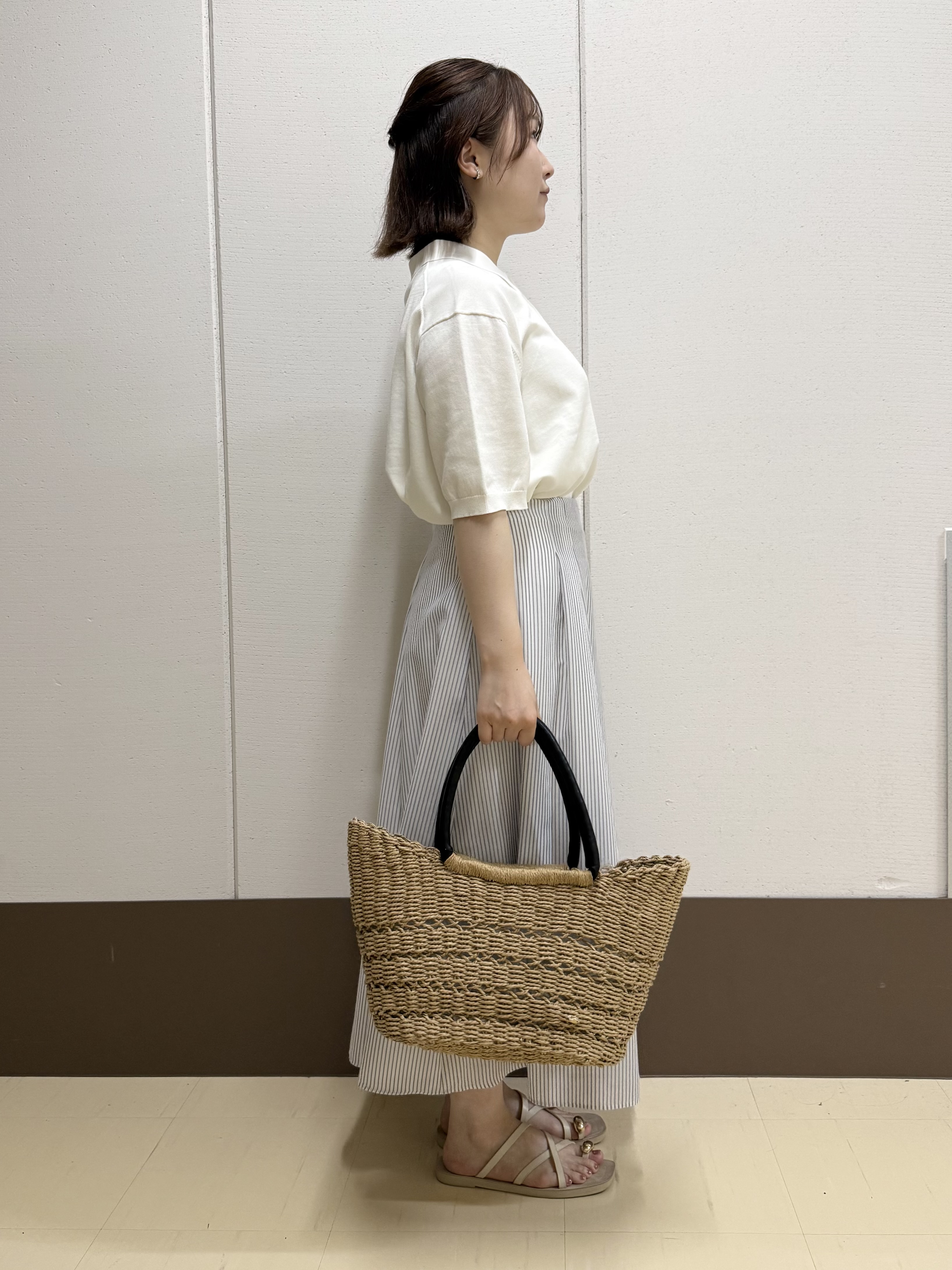 Rikoさんの「INDIVI｜【洗える／コットン】ドライタッチさらりポロ襟ニットT」を使ったコーディネート