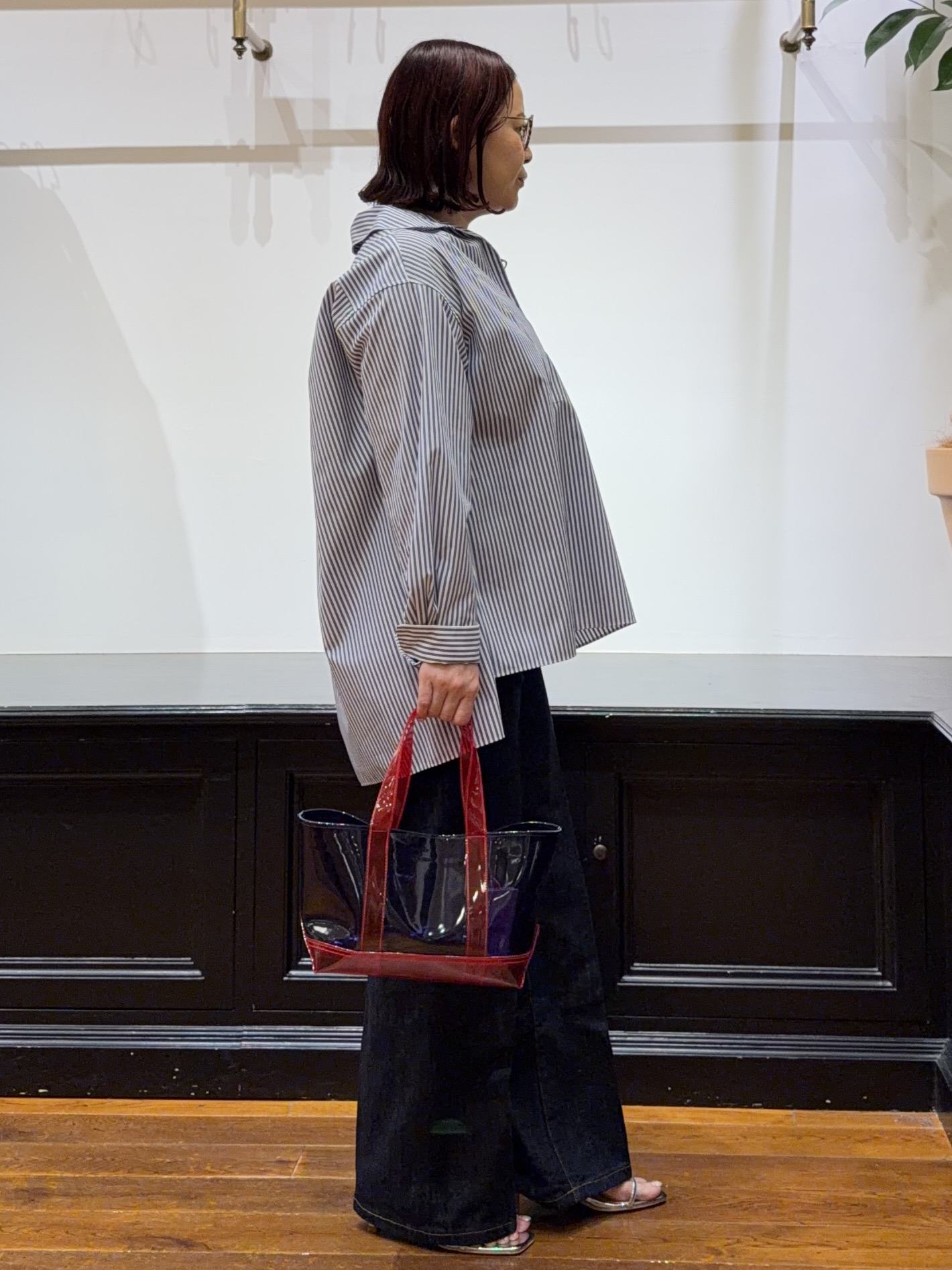 Asamiさんの「【接触冷感/UVカット/着回し】スキッパーブラウス」を使ったコーディネート