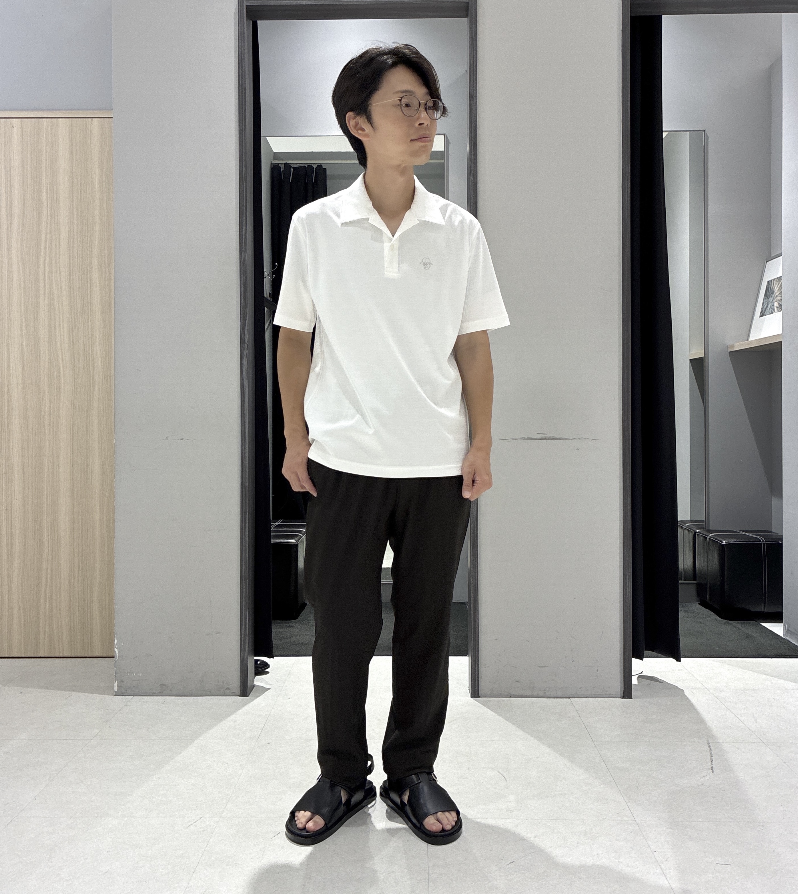 わいずみさんの「TAKEO KIKUCHI｜【接触冷感】アイスクリアコットン ワンポイント ポロシャツ」を使ったコーディネート