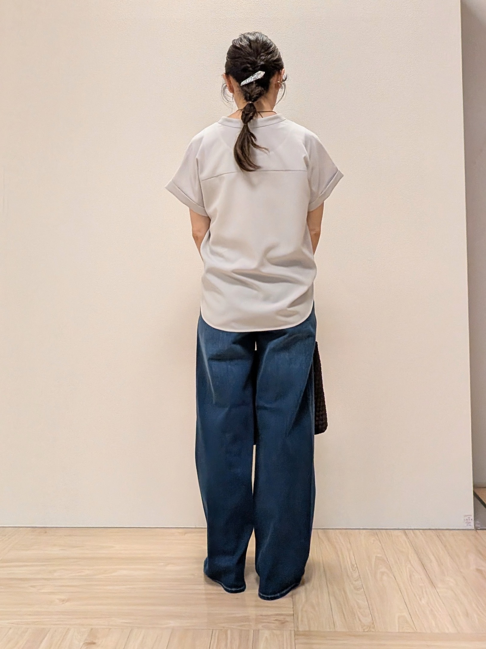 Rieさんの「UNTITLED｜【セットアップ可/通気性/UVカット】エアリークールブラウス」を使ったコーディネート