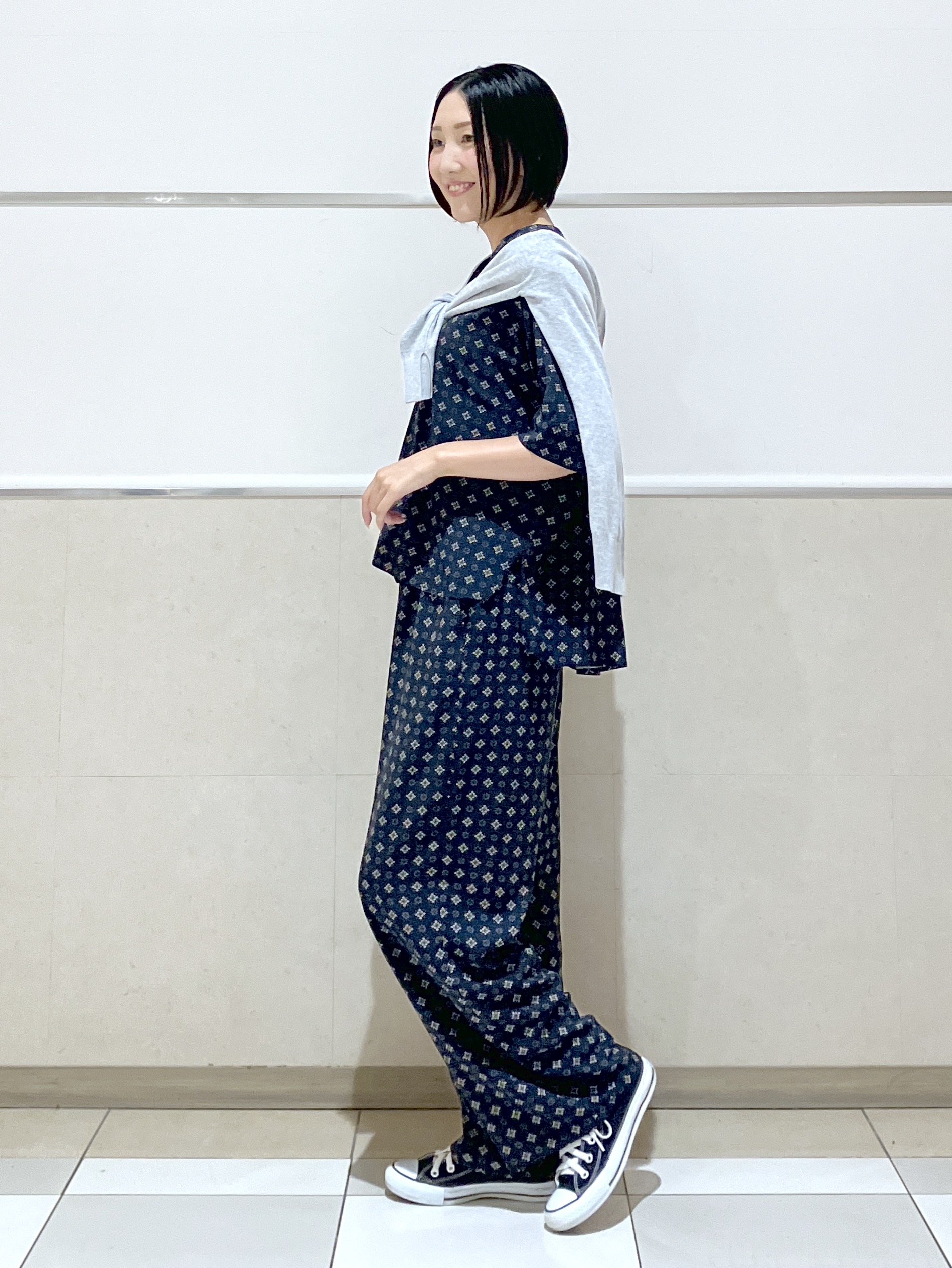 eriko さんの「Dessin｜【セットアップ可】小紋柄プリント スキッパーシャツ」を使ったコーディネート