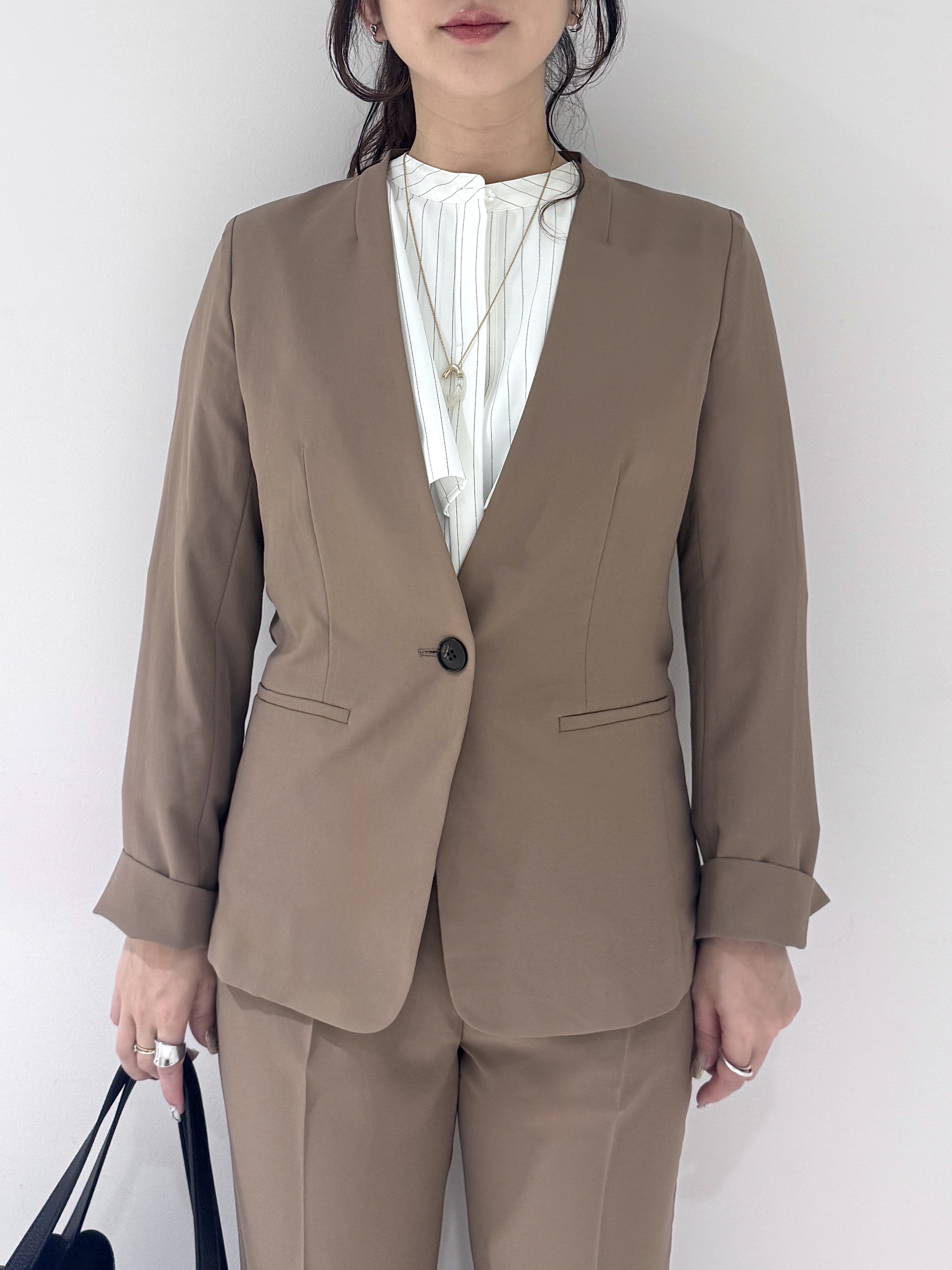 そんさんの「INDIVI｜【新作登場！着る日傘】 カラーレスジャケット」を使ったコーディネート