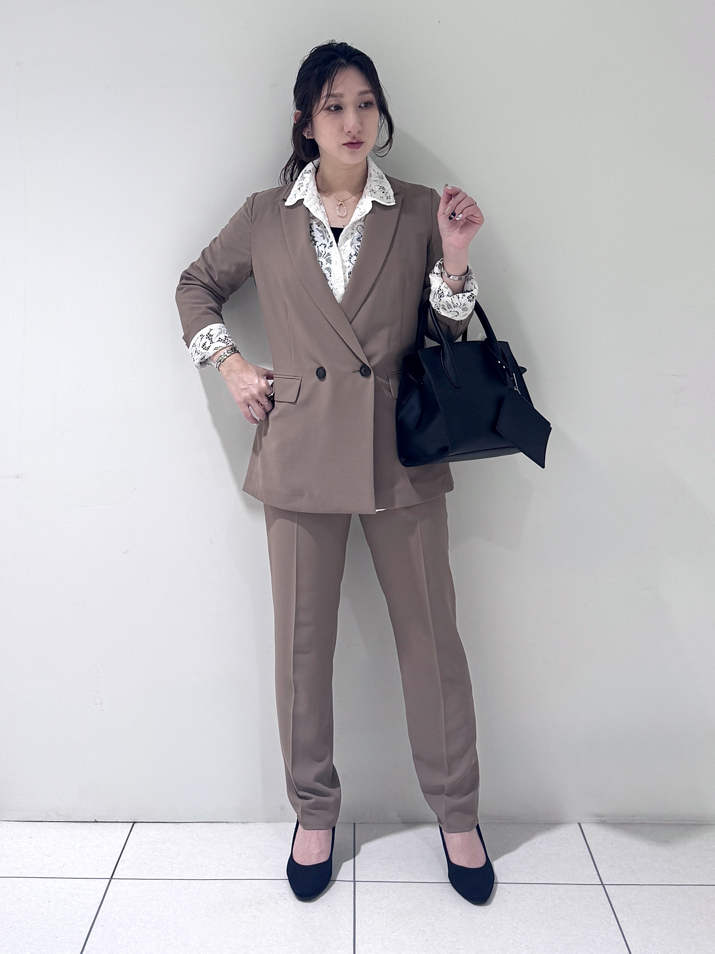 そんさんの「INDIVI｜【新作登場！着る日傘】 ダブルジャケット」を使ったコーディネート