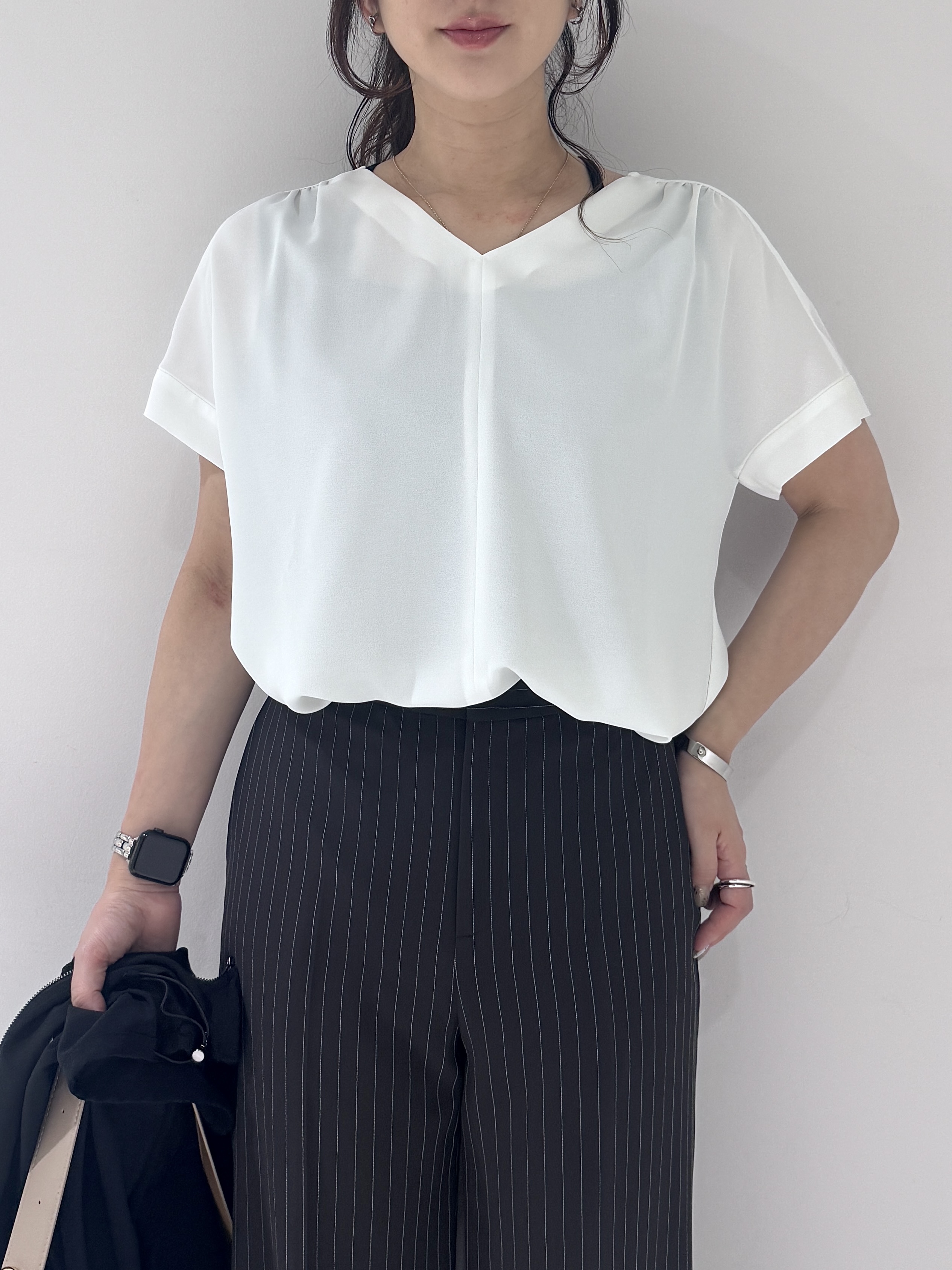そんさんの「INDIVI｜【着る日傘】ドルマンフォルムブルゾン」を使ったコーディネート