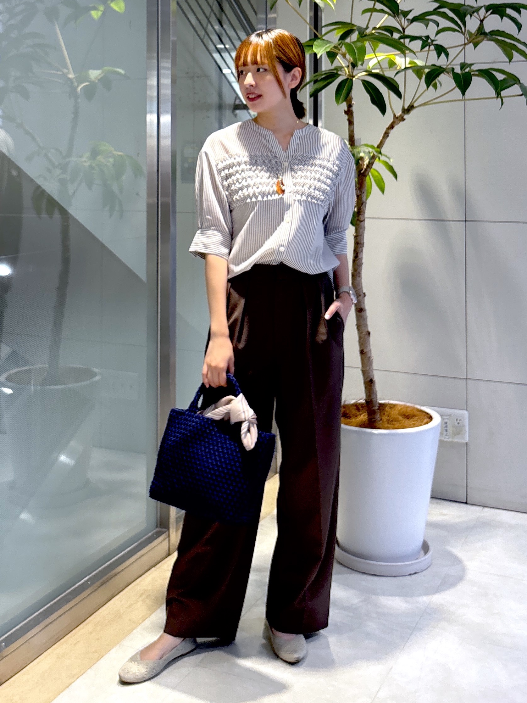 yukaさんの「UNTITLED｜【楽な穿き心地/UV/接触冷感】クリーンワイドパンツ」を使ったコーディネート