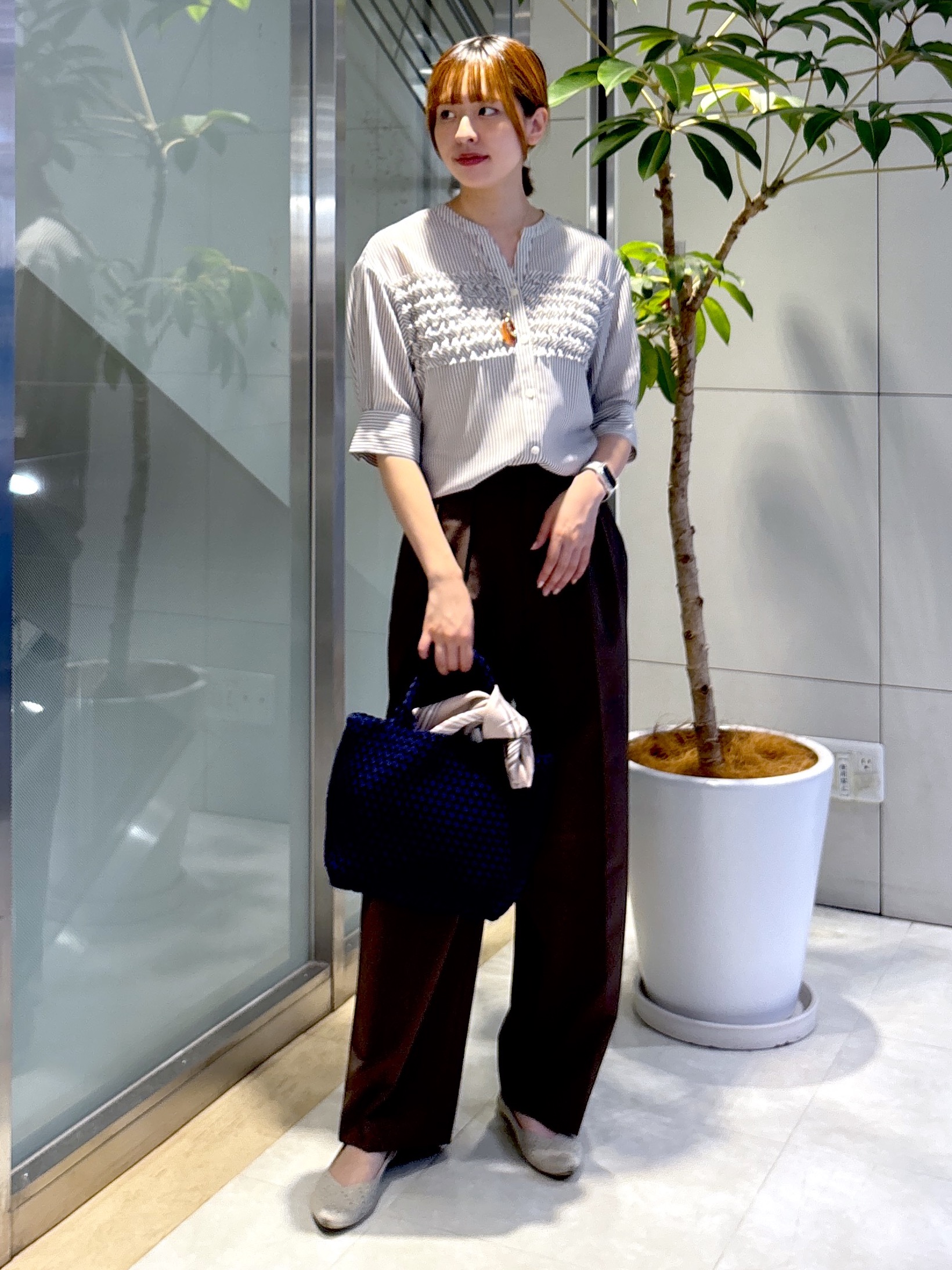 yukaさんの「UNTITLED｜【楽な穿き心地/UV/接触冷感】クリーンワイドパンツ」を使ったコーディネート