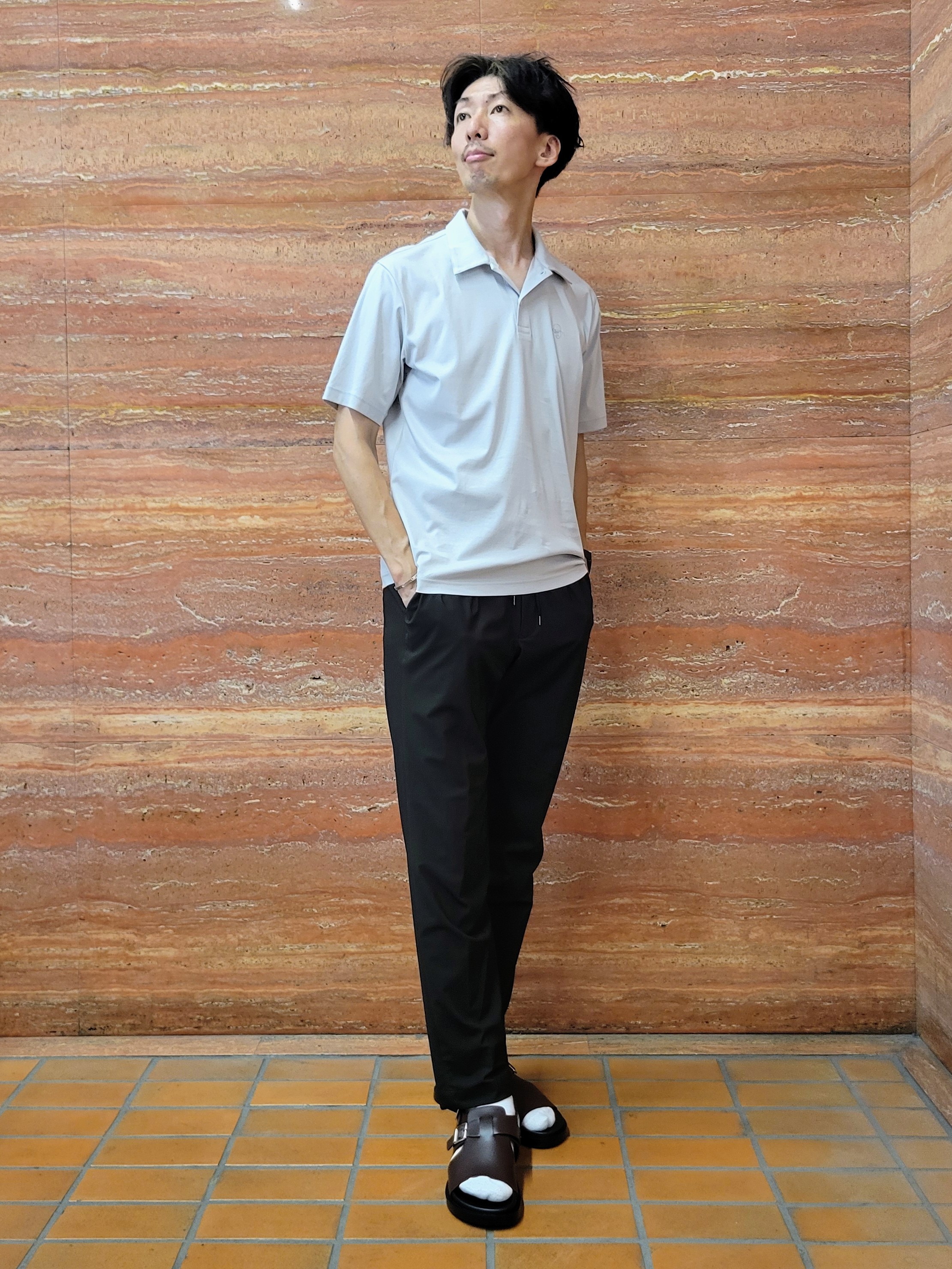 piroyaさんの「TAKEO KIKUCHI｜【接触冷感】アイスクリアコットン ワンポイント ポロシャツ」を使ったコーディネート