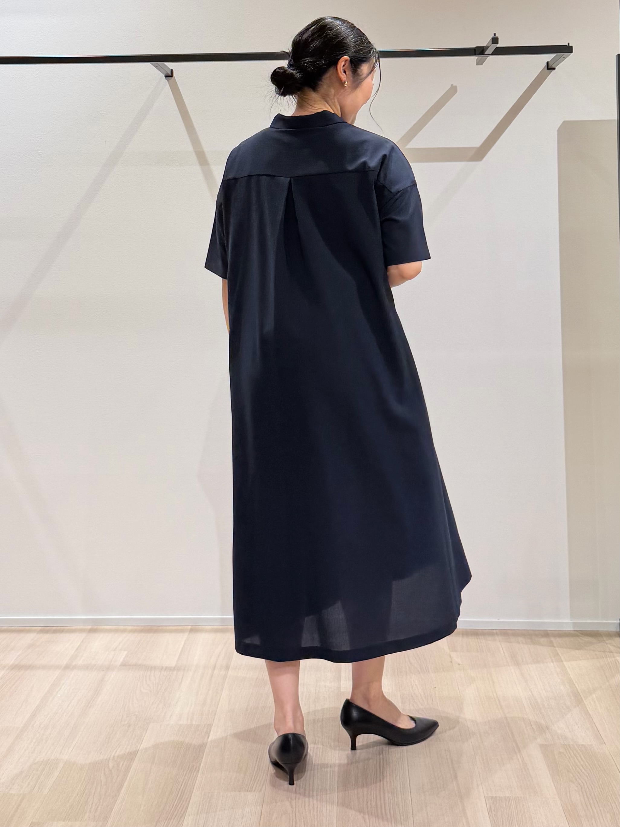 TOMOMIさんの「UNTITLED｜【UVカット/接触冷感/通気性】エアリークールワンピース」を使ったコーディネート