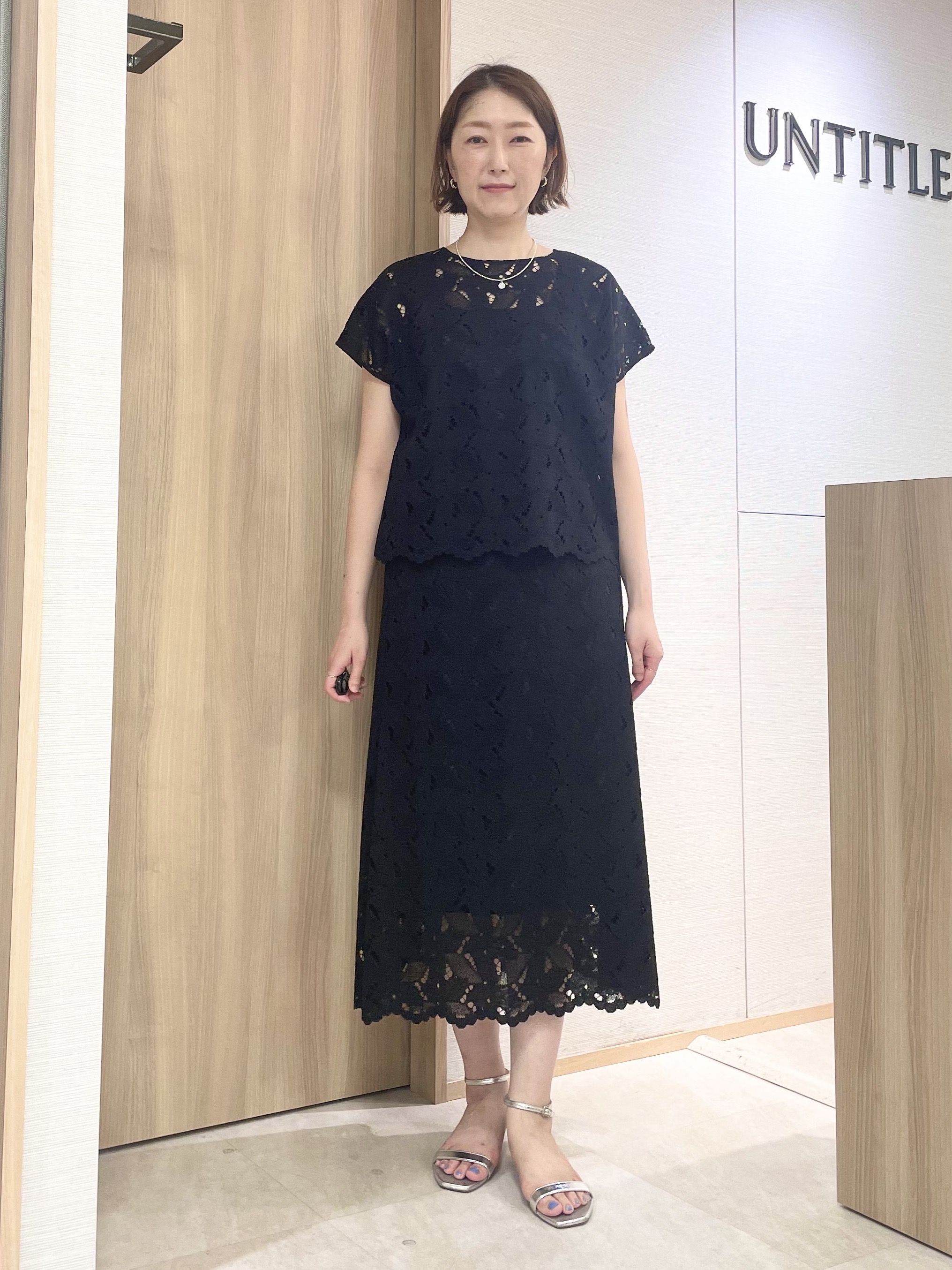 aliceさんの「UNTITLED｜【セットアップ可/品のある透け感】リーフレースブラウス」を使ったコーディネート