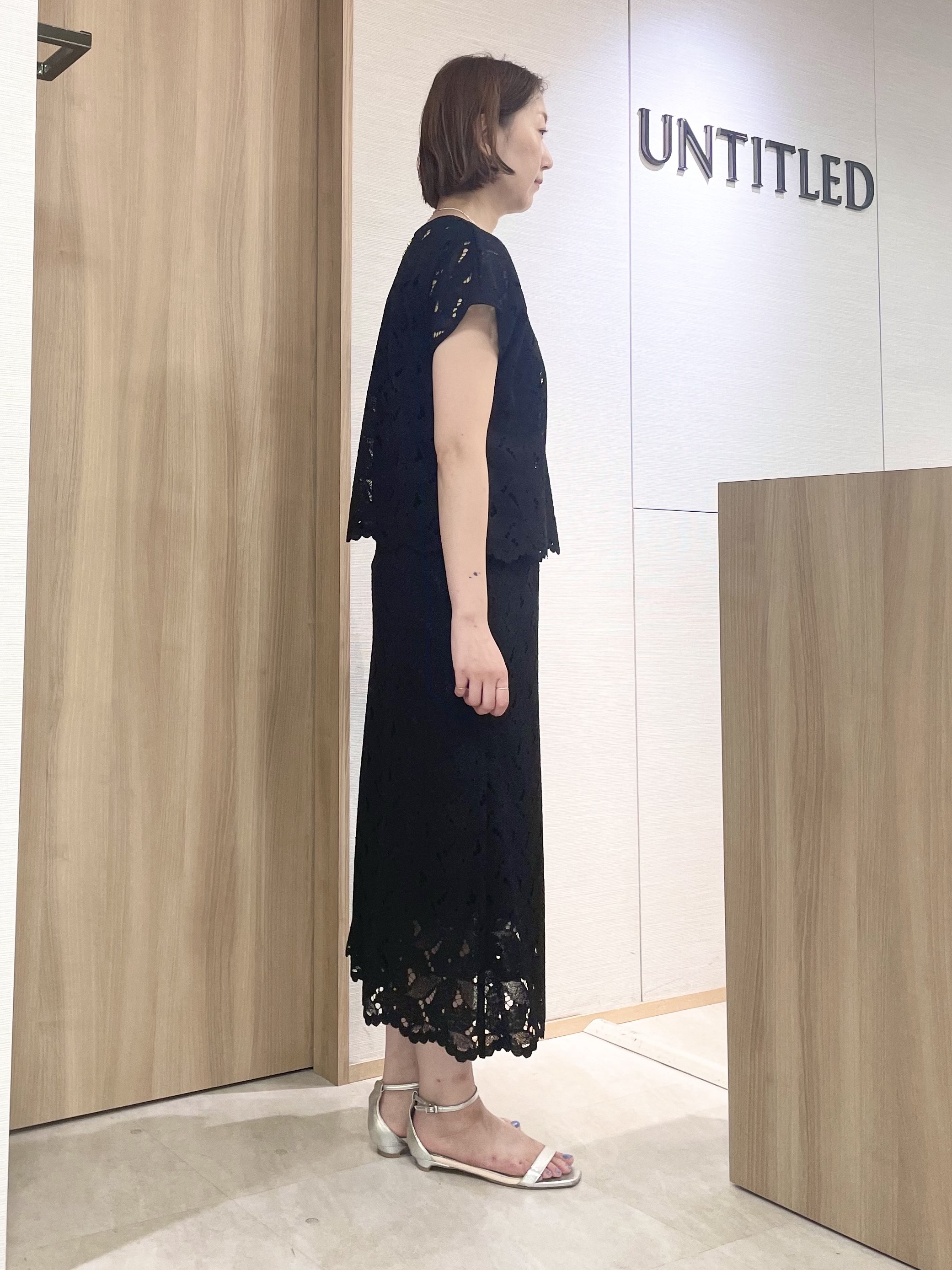 aliceさんの「UNTITLED｜【セットアップ可/品のある透け感】リーフレースブラウス」を使ったコーディネート