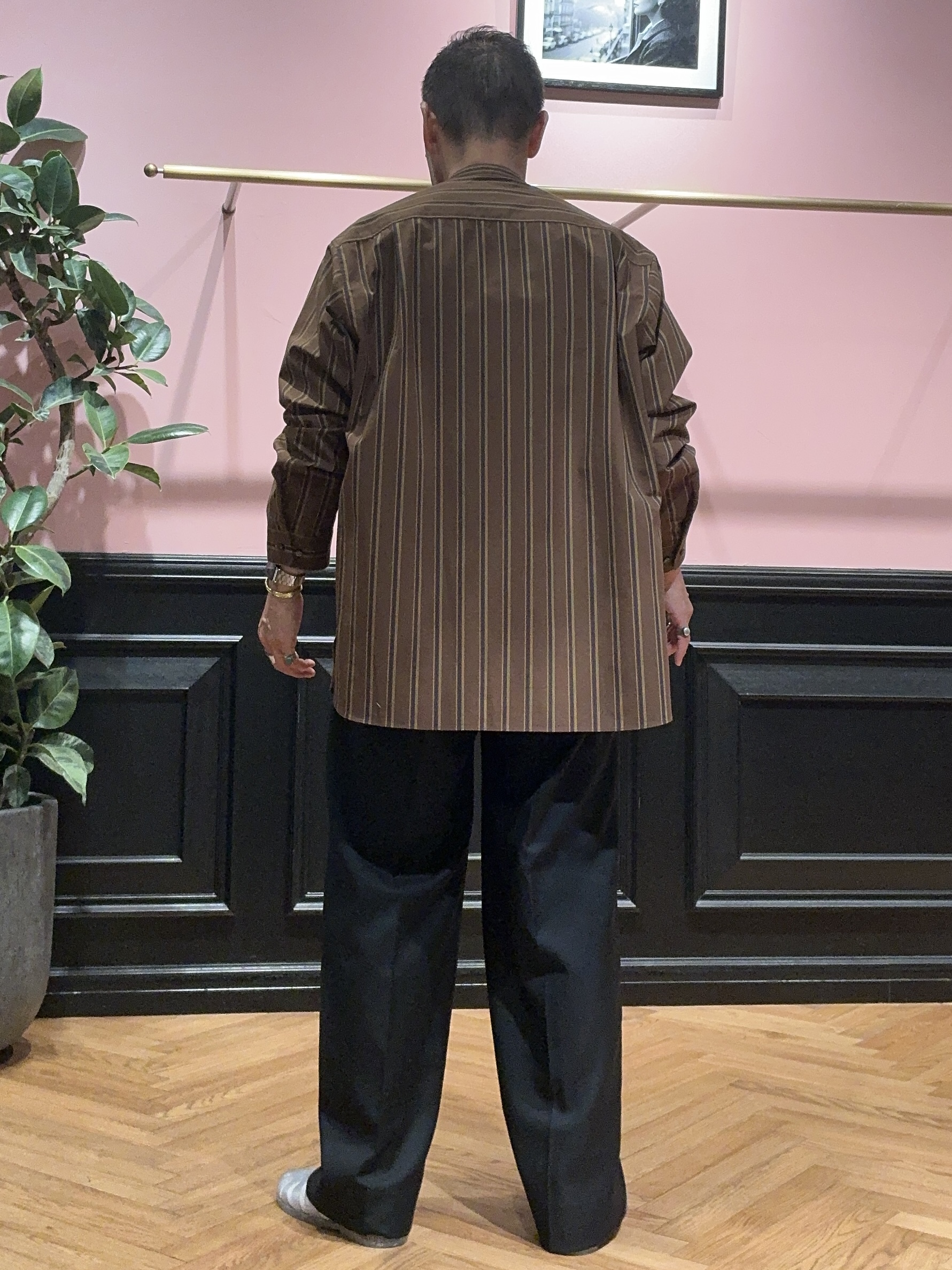 torigoeさんの「DRESSTERIOR｜バンドカラー ストライプシャツ」を使ったコーディネート