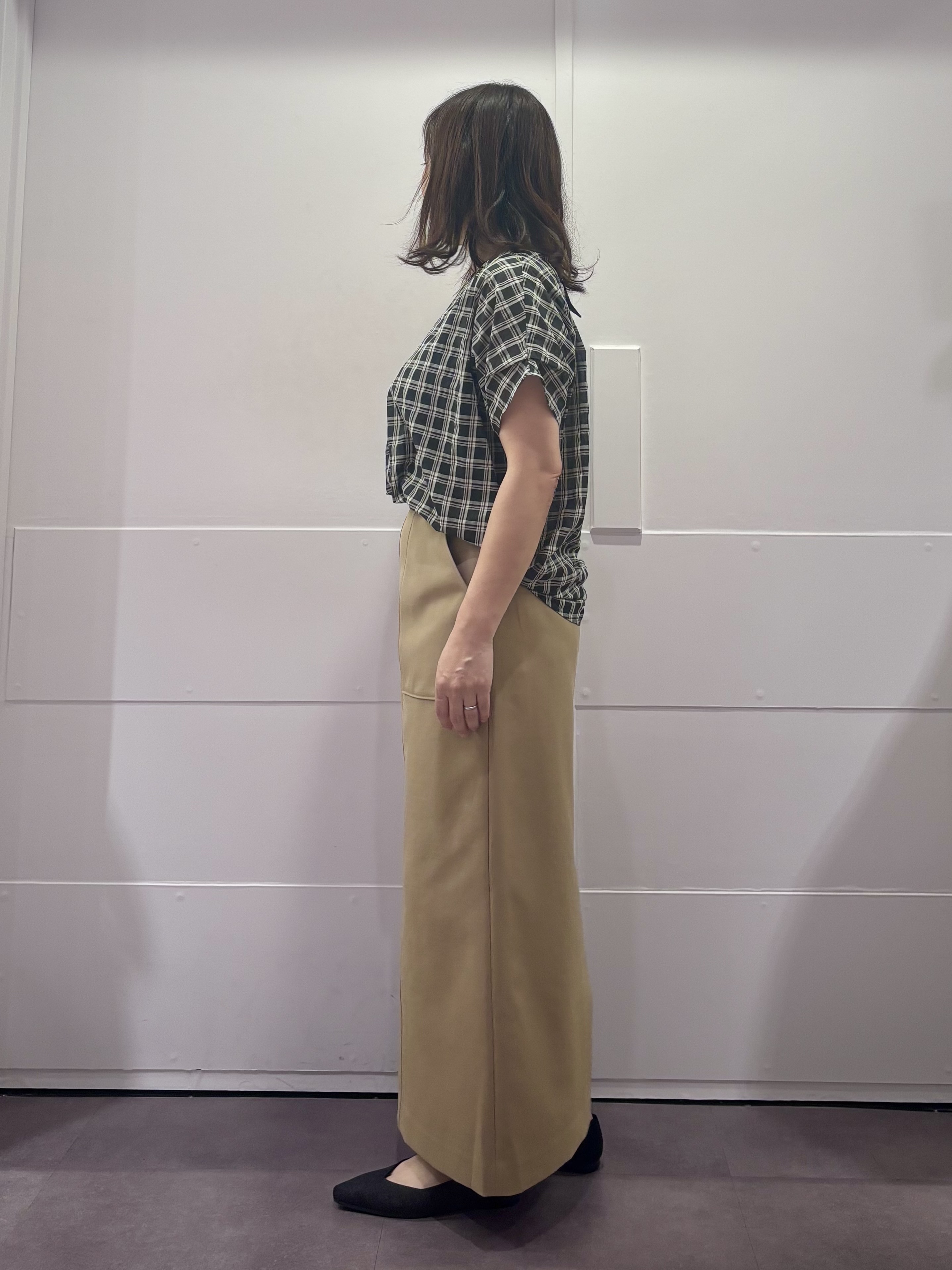 TOKOさんの「UNTITLED｜シアーチェックブラウス」を使ったコーディネート