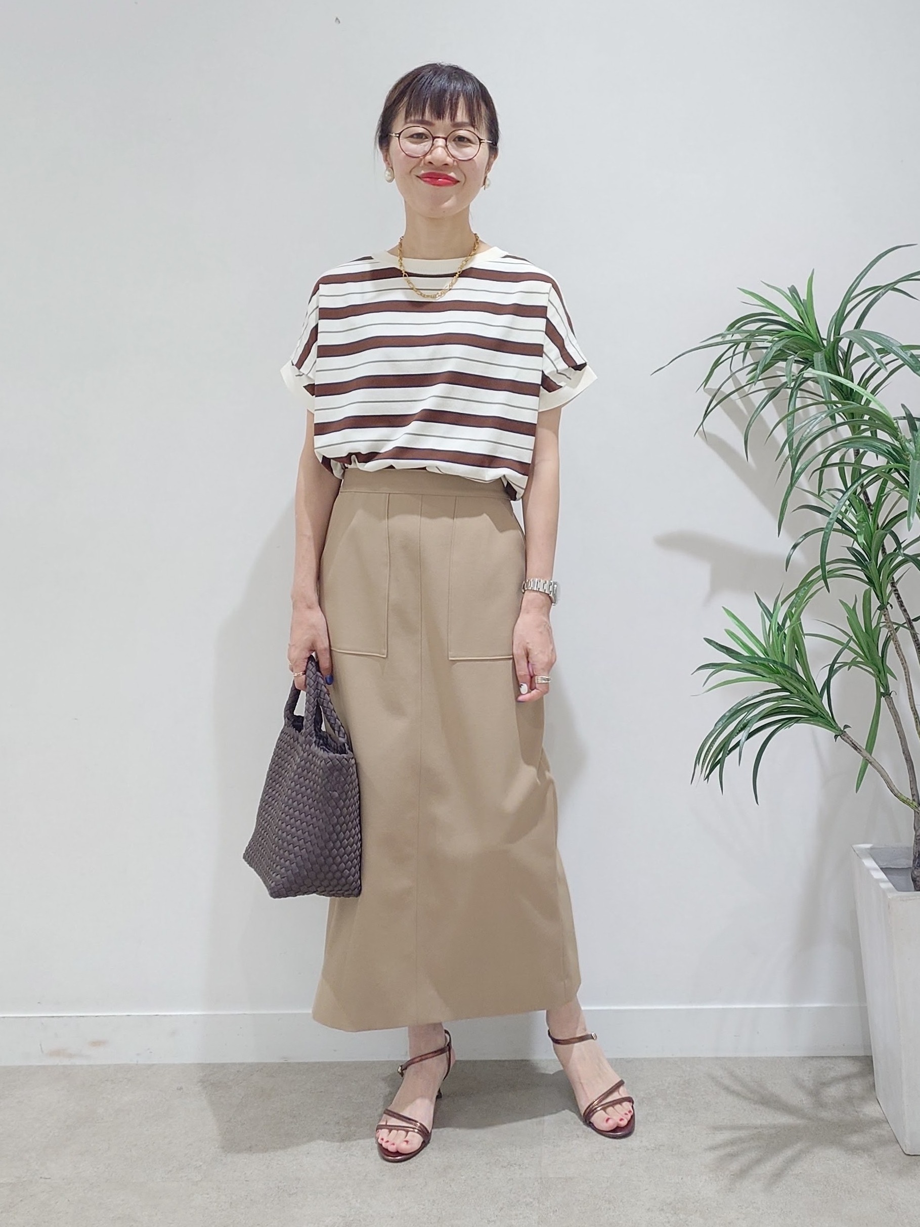 MUTSUKOさんの「UNTITLED｜【肌に張り付かない/前後2WAY】ドライタッチコットンプルオーバー」を使ったコーディネート