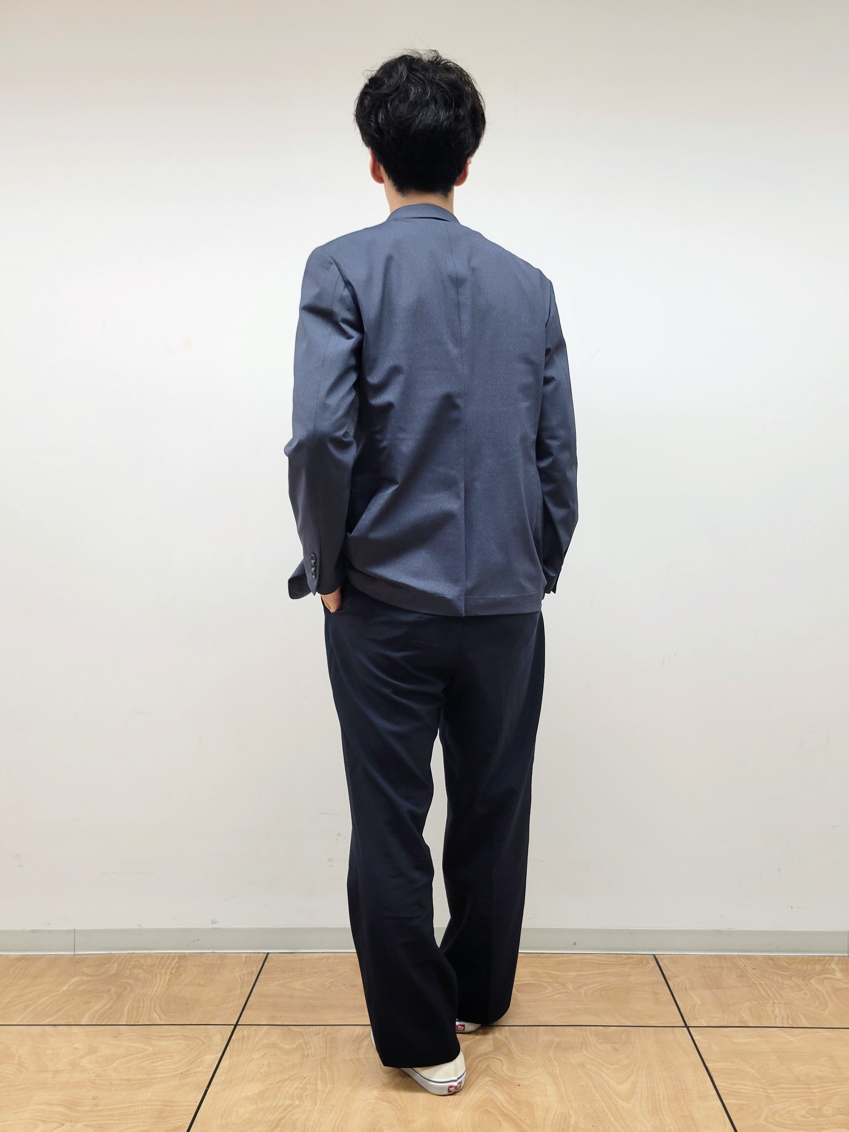 piroyaさんの「TAKEO KIKUCHI｜【360&deg;ストレッチ/軽量】None Of Stress ライト ジャケット（セットアップ対応）」を使ったコーディネート
