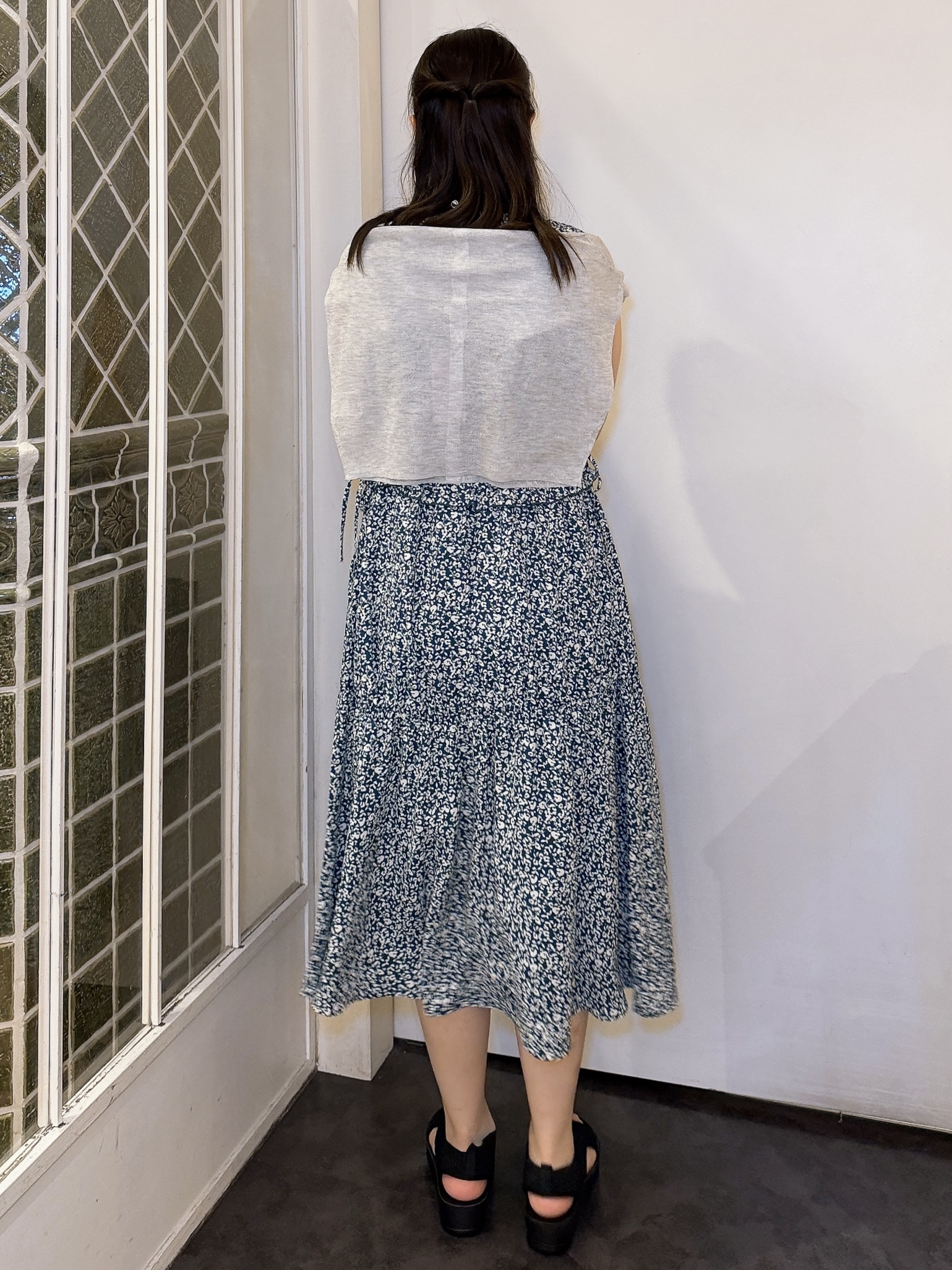 みーさんの「grove｜高評価！【洗える/名品】大人の透け感、シアーカーディガン」を使ったコーディネート