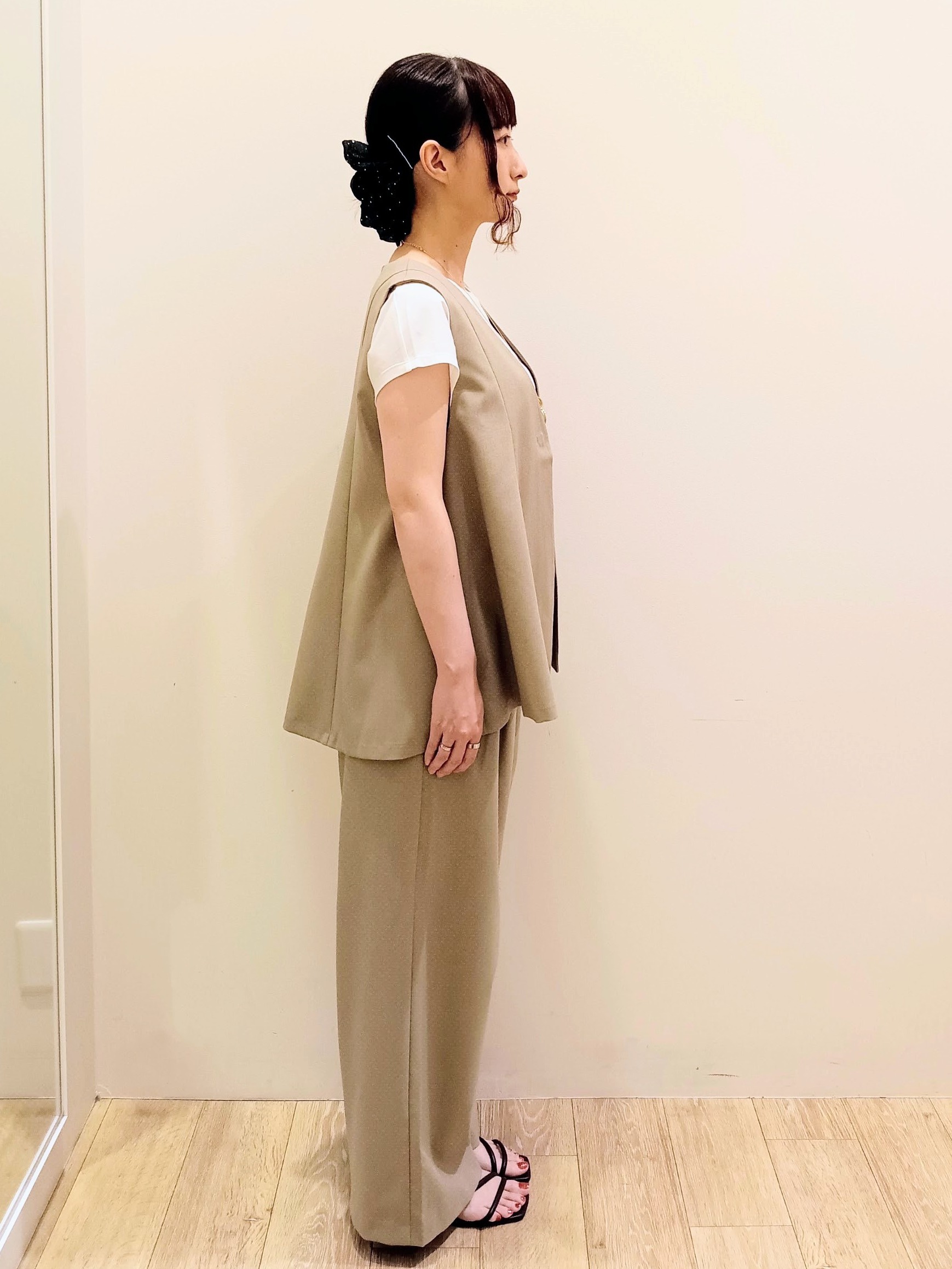 MKさんの「index｜【吸水速乾】フレアジレ《洗濯機OK／セットアップ対応可》」を使ったコーディネート