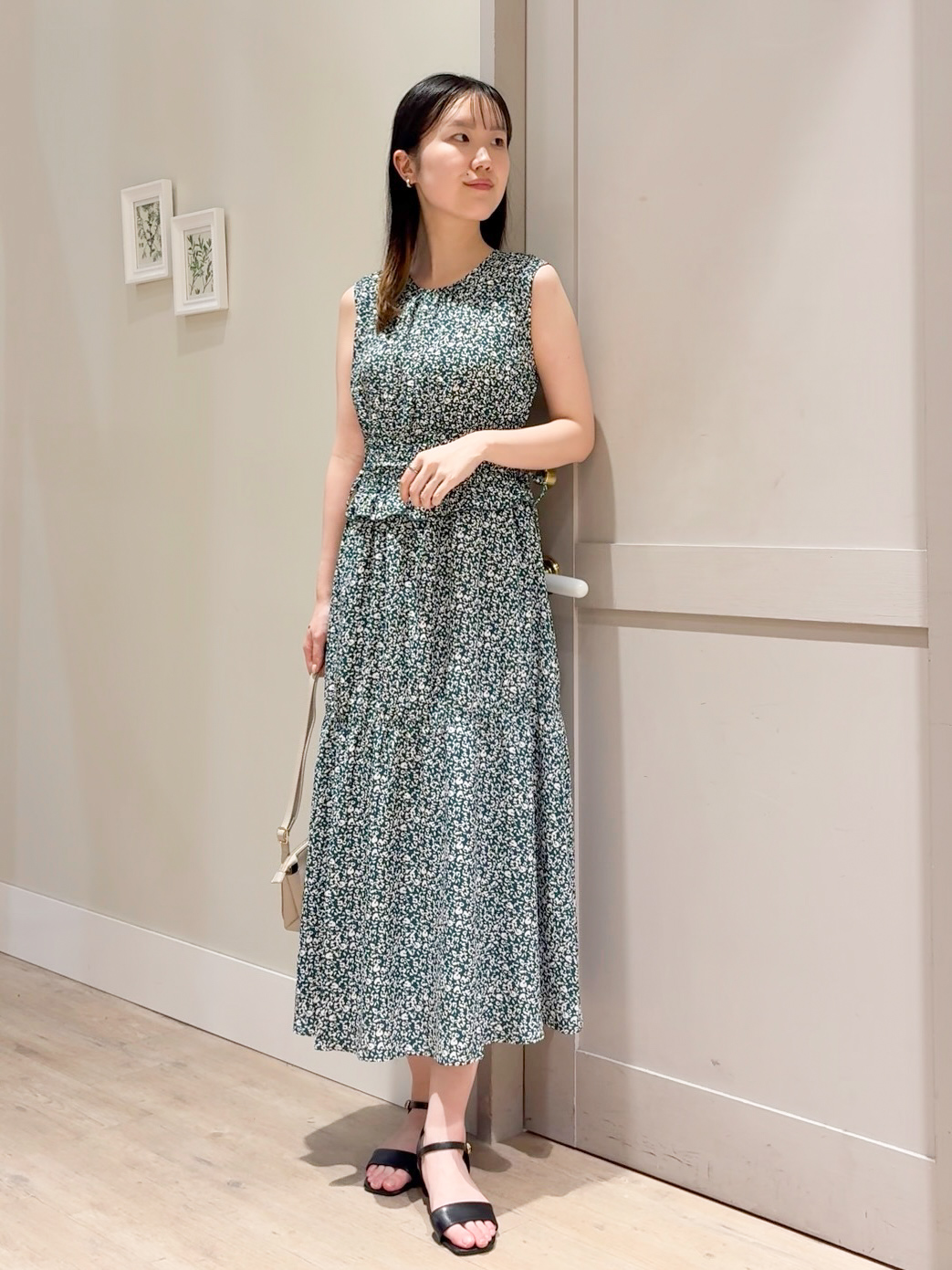 Mayuさんの「grove｜高評価！【接触冷感／UVカットetc】ベーシックショートカーディガン」を使ったコーディネート