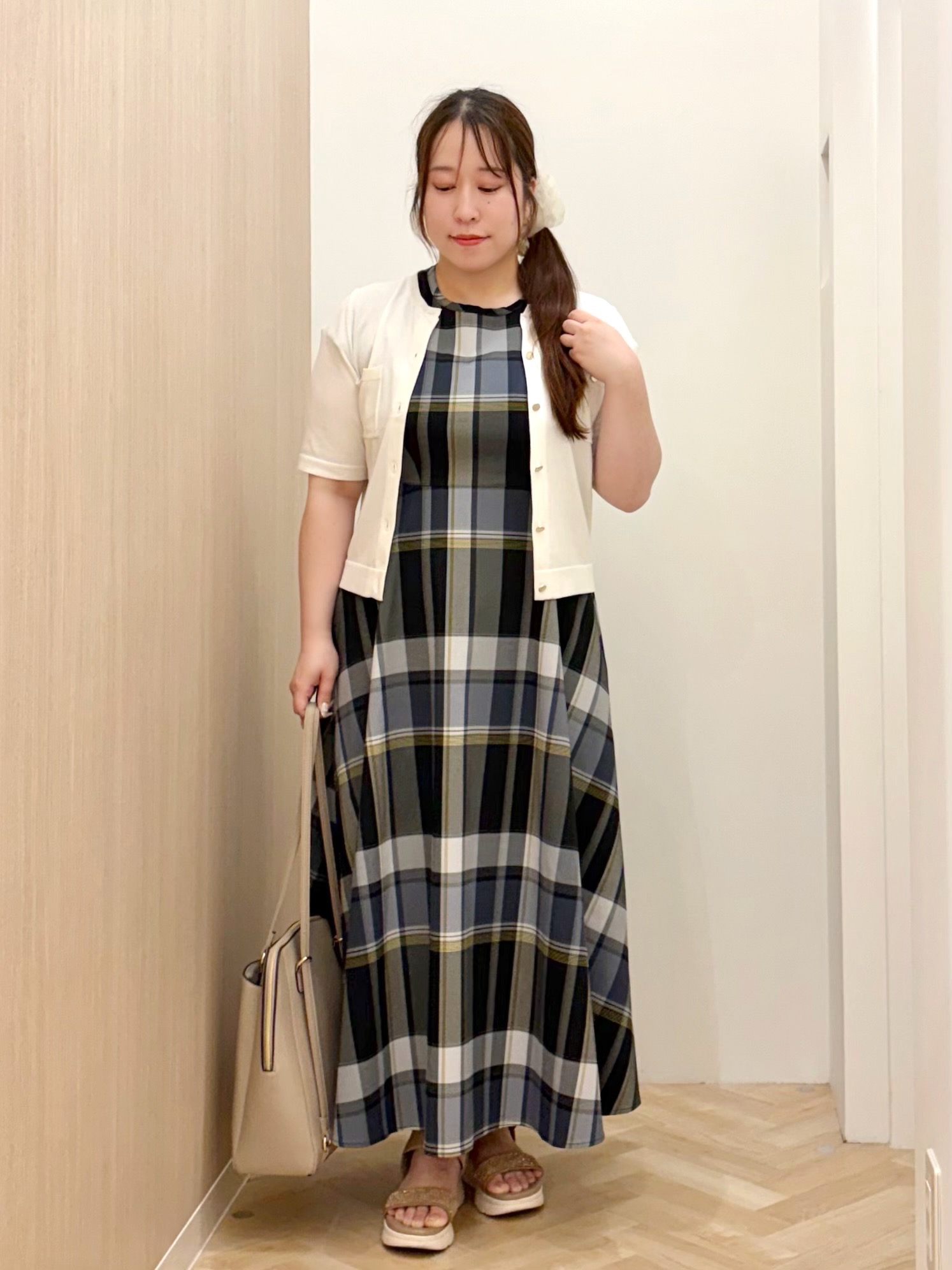 grove akari