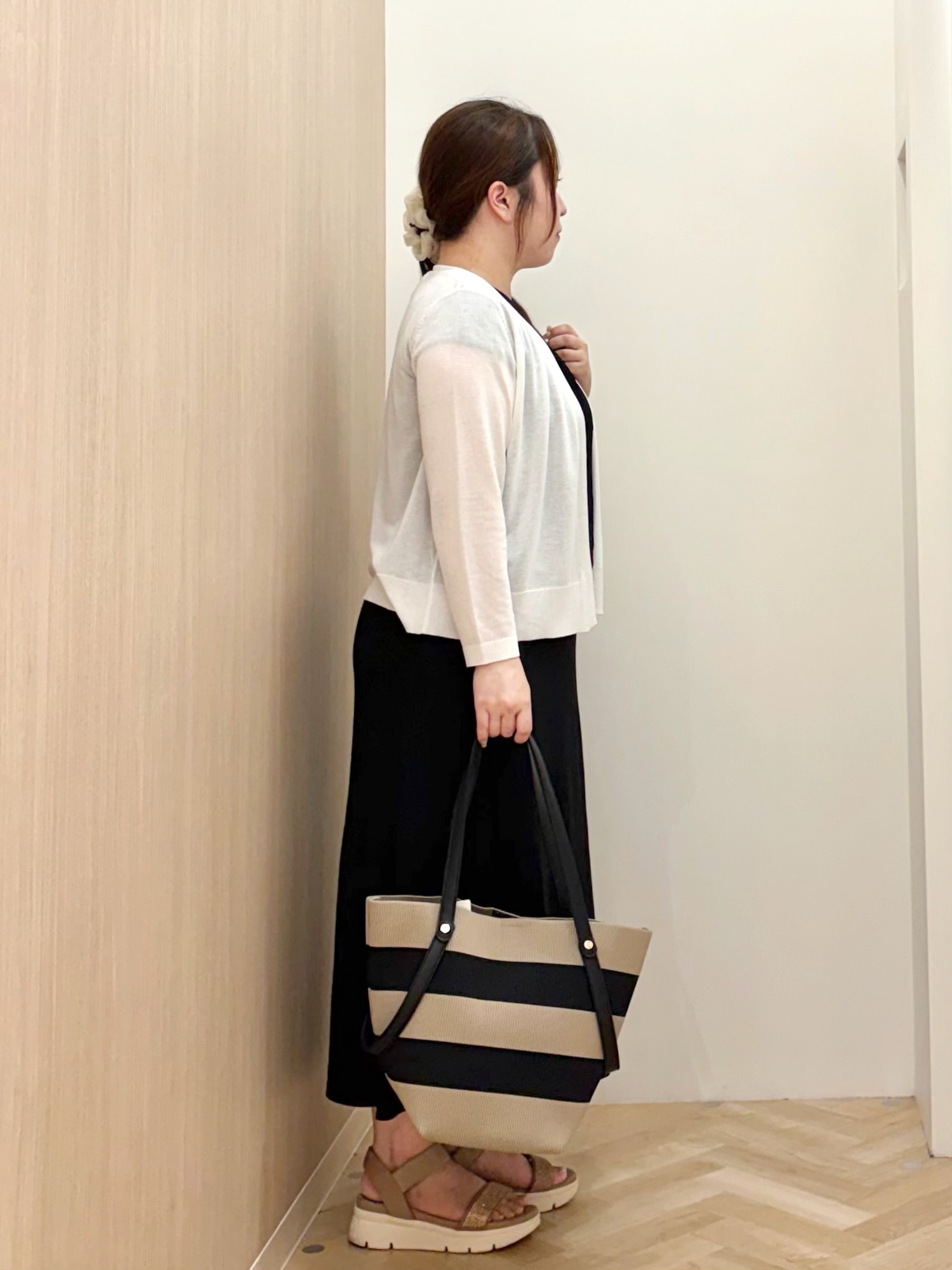akariさんの「grove｜高評価！【接触冷感／UVカットetc】ベーシックショートカーディガン」を使ったコーディネート