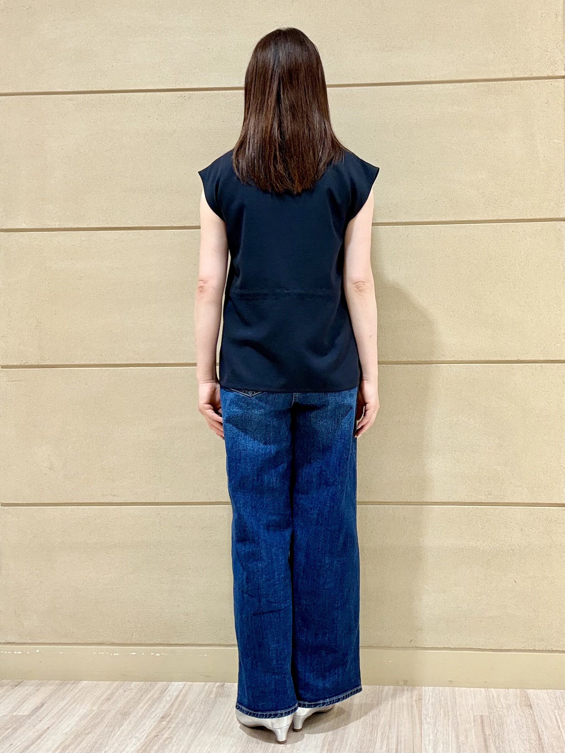 Marさんの「Reflect｜リネンライクスタンドネックジレ」を使ったコーディネート