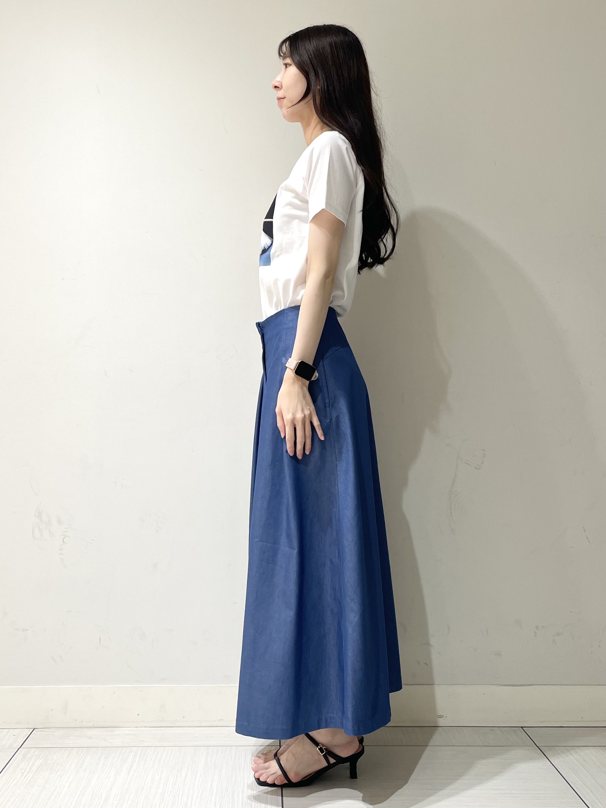 ことさんの「DRESSTERIOR｜【別注】マリリンモンロー/カラープリントTシャツ」を使ったコーディネート
