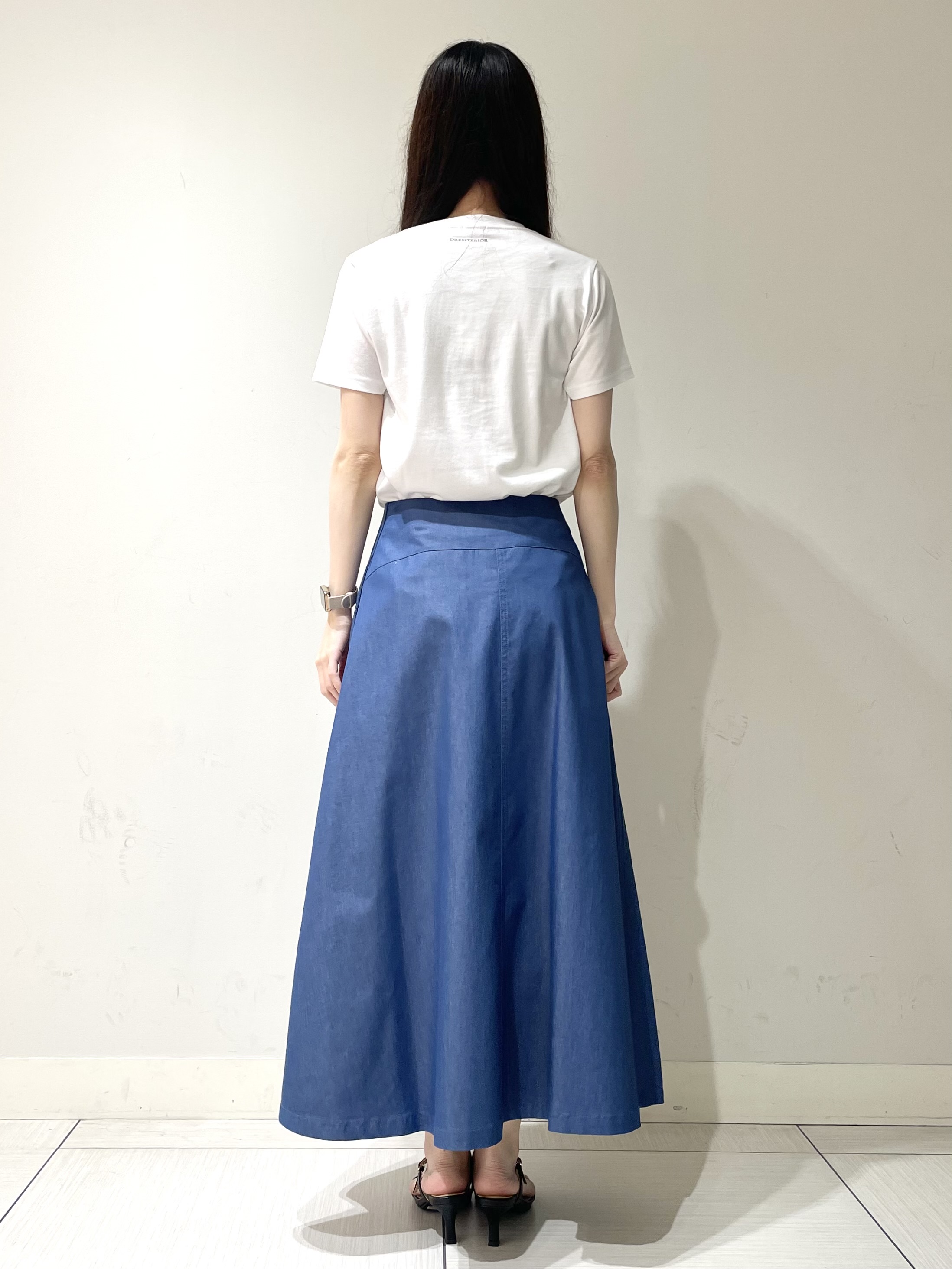ことさんの「DRESSTERIOR｜【別注】マリリンモンロー/カラープリントTシャツ」を使ったコーディネート