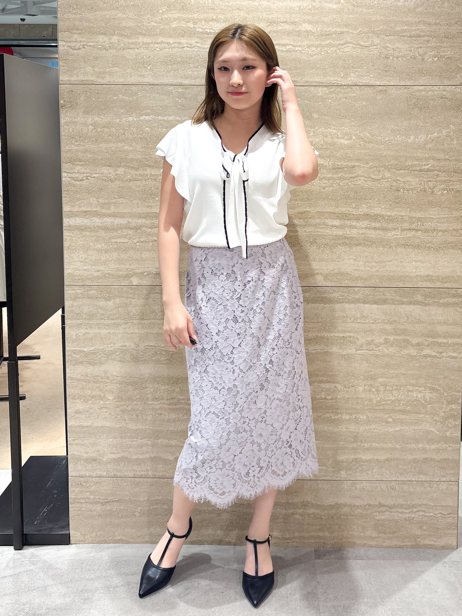 ふうかさんの「index｜【UVケア／接触冷感】バイカラーボウタイフリルトップス《洗濯機OK》」を使ったコーディネート