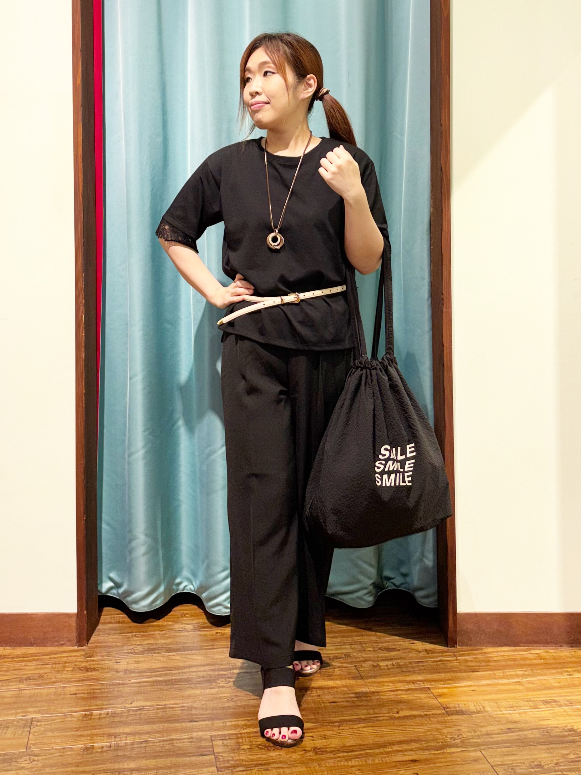 tukiさんの「SHOO･LA･RUE｜【洗濯機可】ダブルポケット 楊柳しぼしぼシアーシャツ」を使ったコーディネート