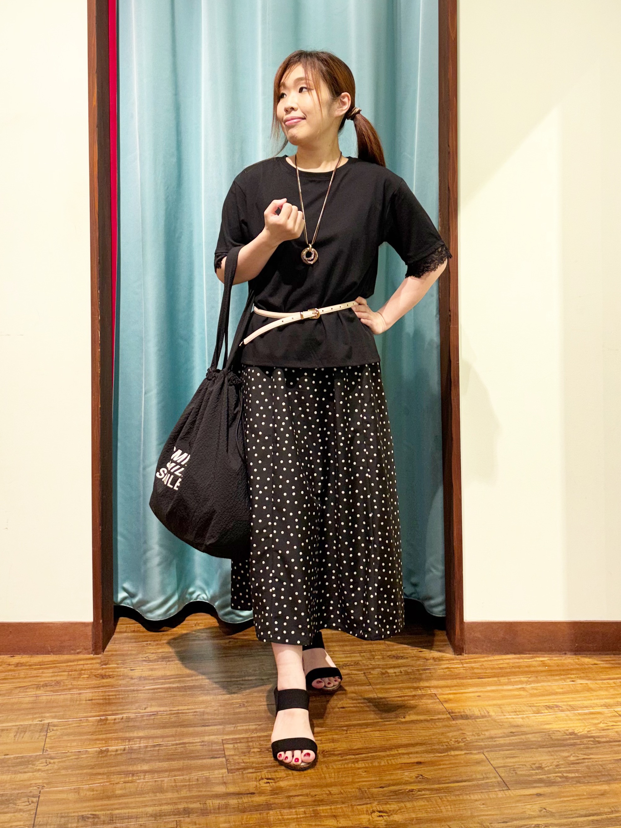 tukiさんの「SHOO･LA･RUE｜【洗濯機可】ダブルポケット 楊柳しぼしぼシアーシャツ」を使ったコーディネート
