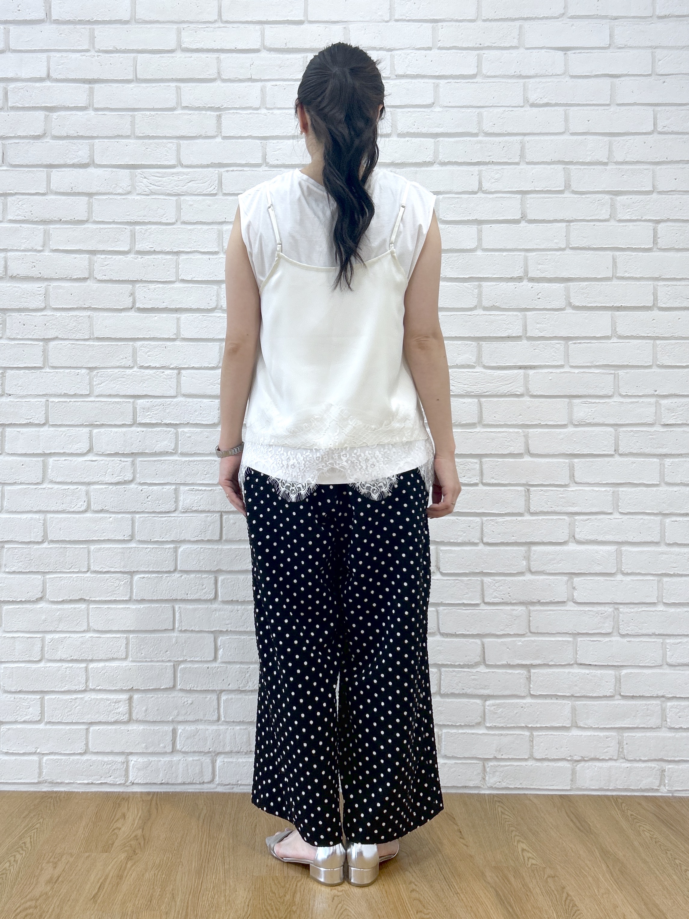 Kaiさんの「Dessin｜【接触冷感/UVカット】美光沢ノースリーブカットソー」を使ったコーディネート