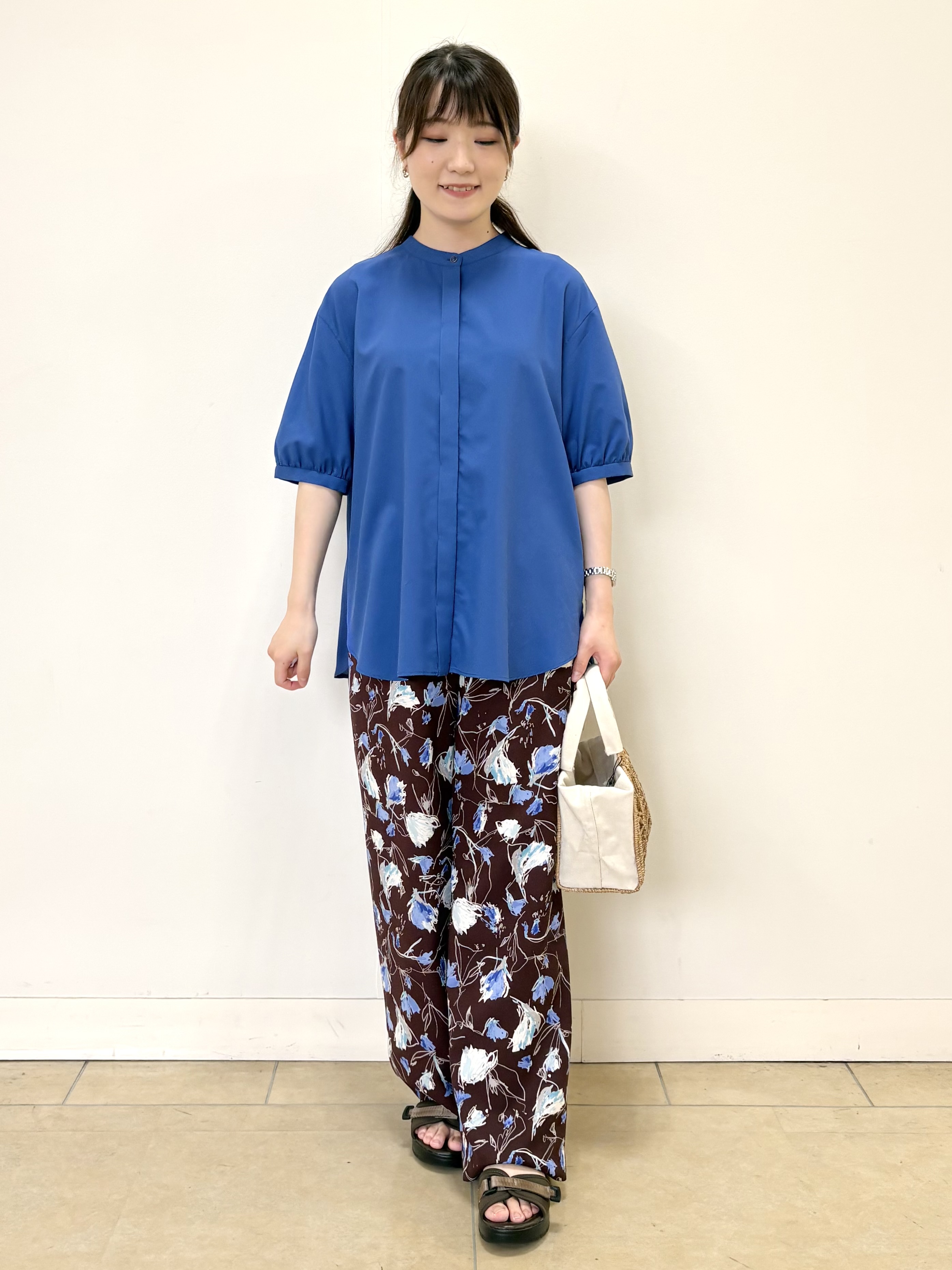 mikiさんの「Reflect｜【手洗い可】異素材ドッキングブラウス」を使ったコーディネート