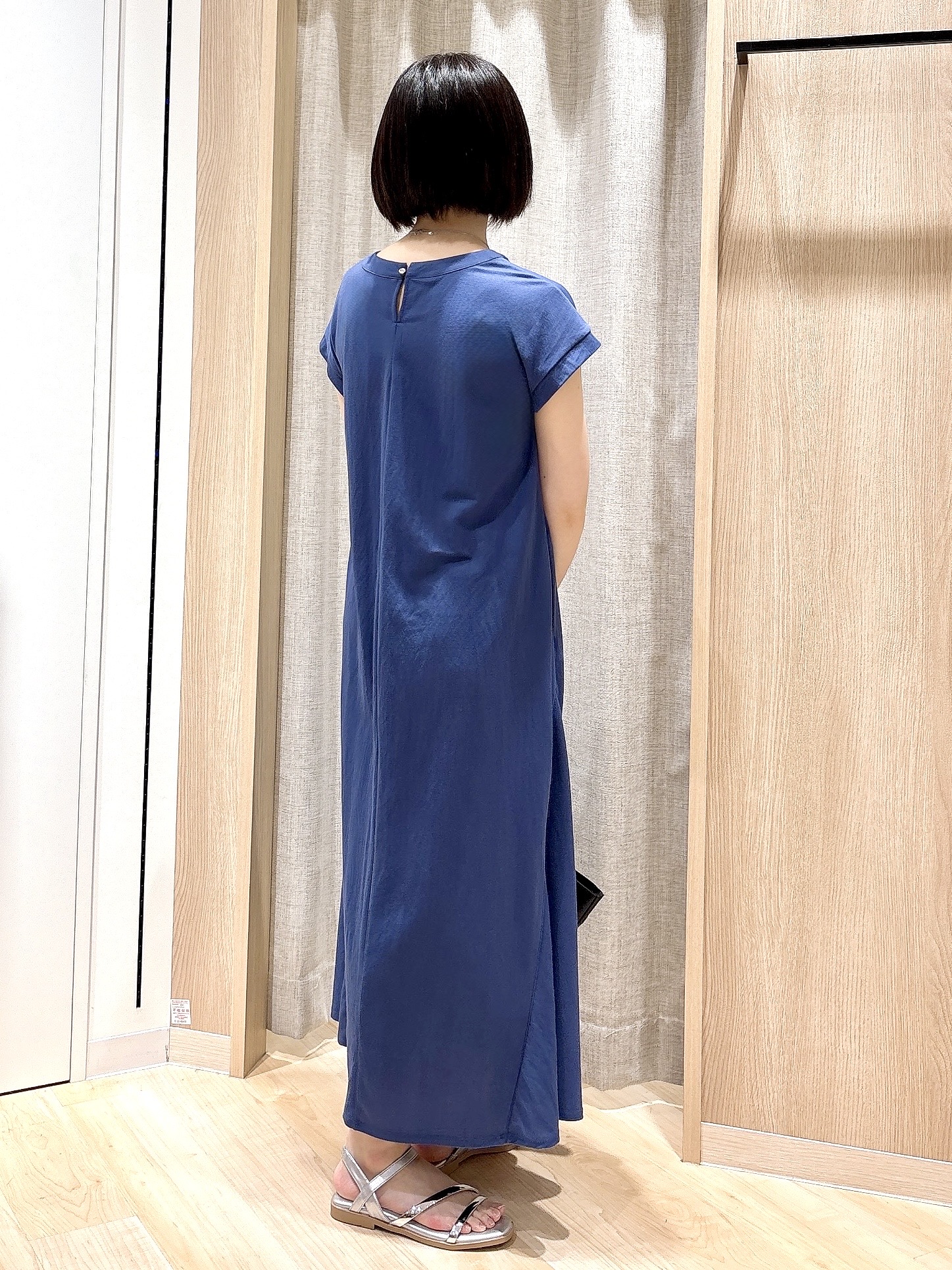 まぁさんさんの「grove｜【低身長さんも選べる着丈】モクロディフレンチワンピース」を使ったコーディネート