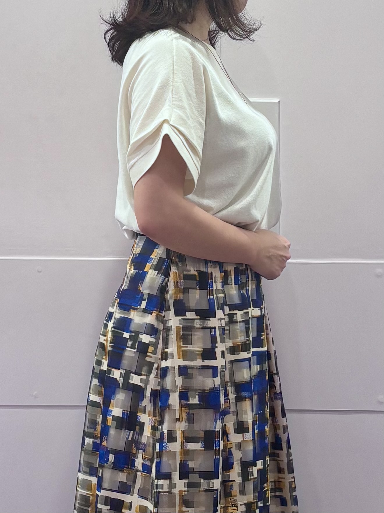 TOKOさんの「UNTITLED｜【肌に張り付かない/前後2WAY】ドライタッチコットンプルオーバー」を使ったコーディネート