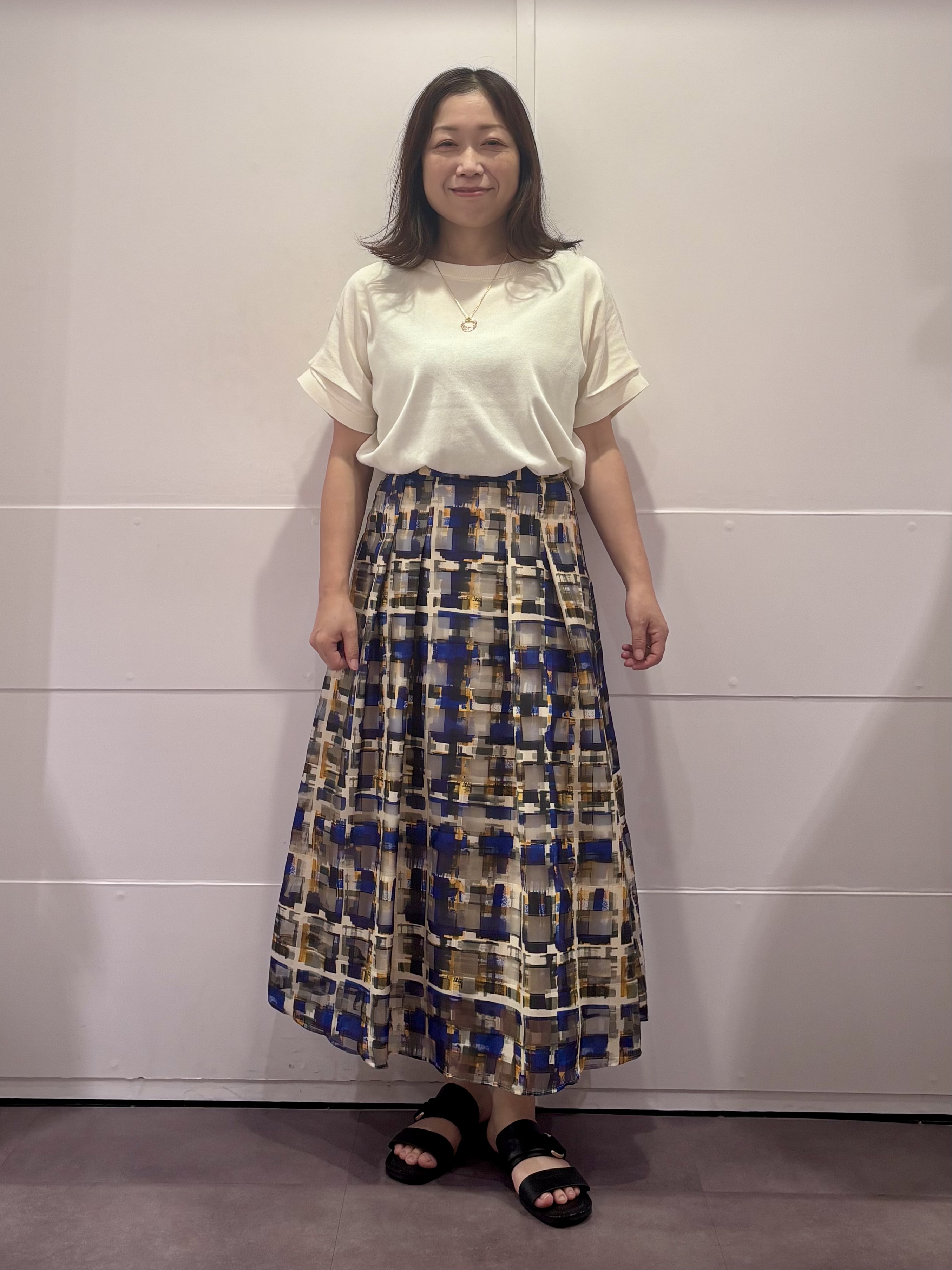 TOKOさんの「UNTITLED｜【肌に張り付かない/前後2WAY】ドライタッチコットンプルオーバー」を使ったコーディネート