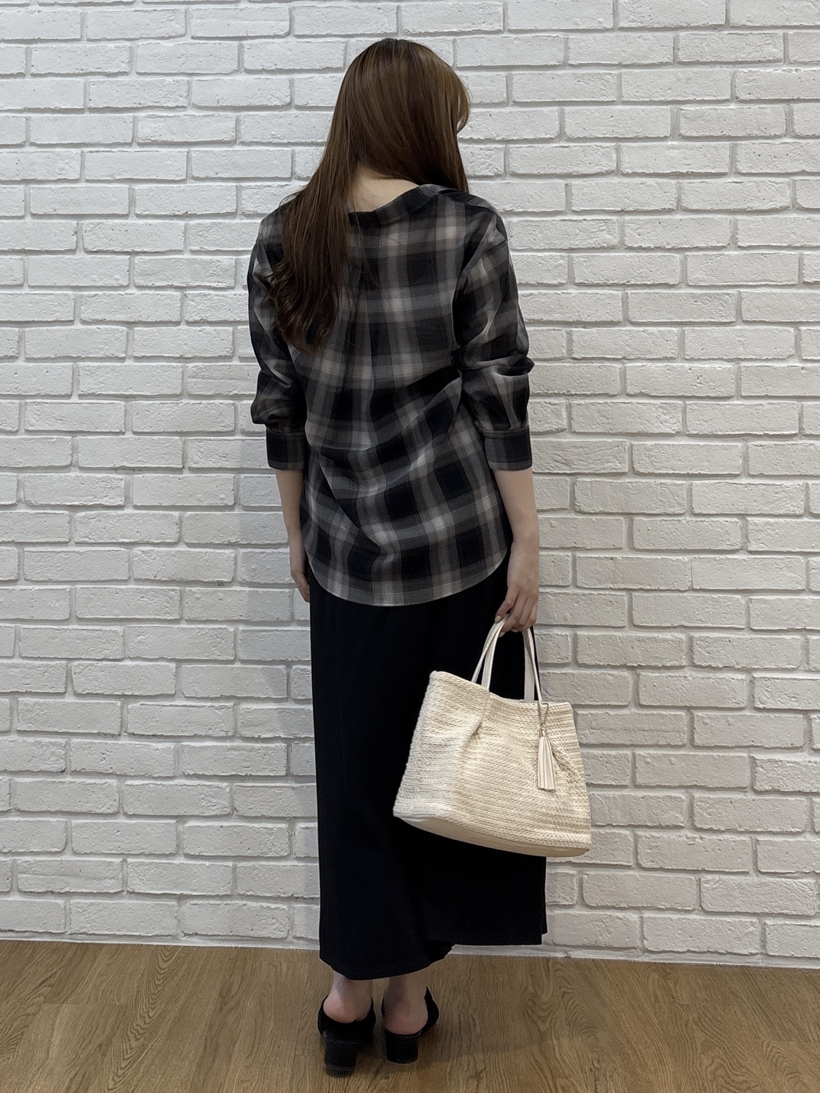 sayaさんの「grove｜【持続冷感/SET UP可】ひんやりポンチシリーズ／リラクシーAラインスカート」を使ったコーディネート