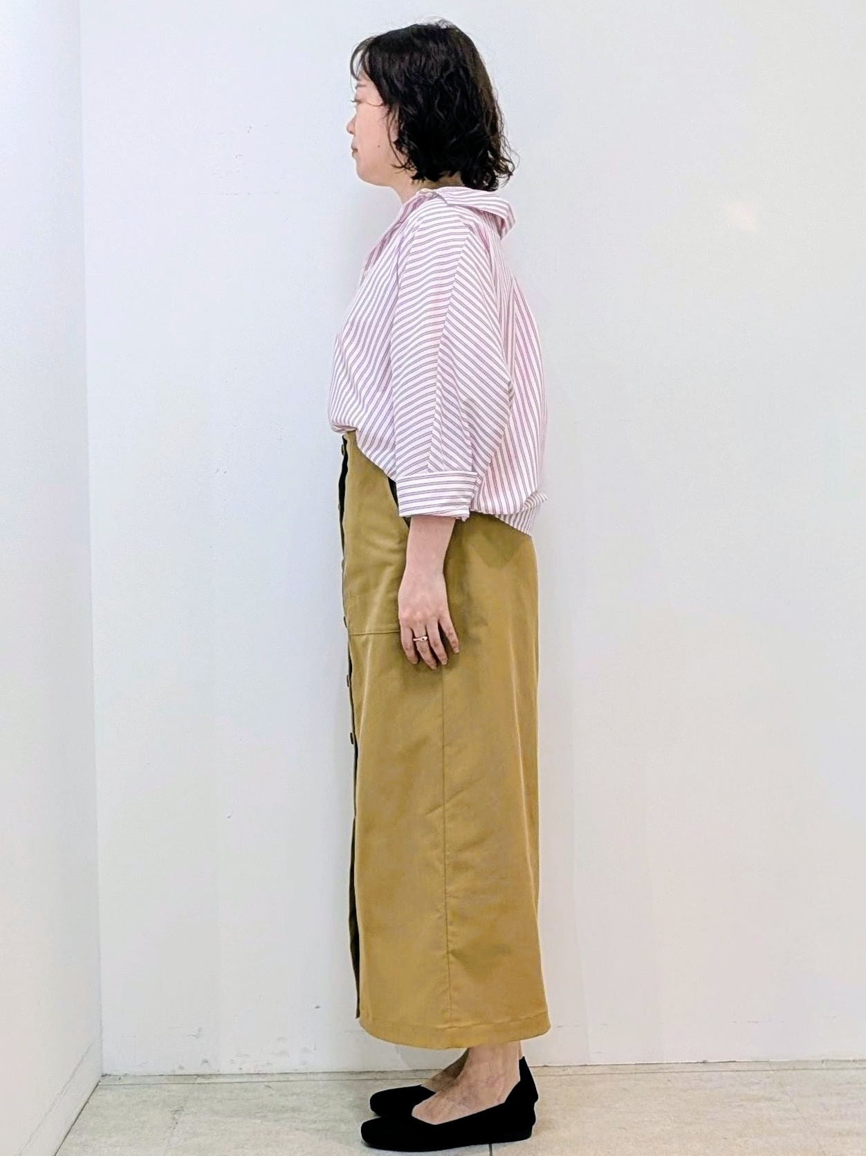 いこさんの「UNTITLED｜【接触冷感/吸水速乾/UVカット】ドルマンスリーブシャツ」を使ったコーディネート