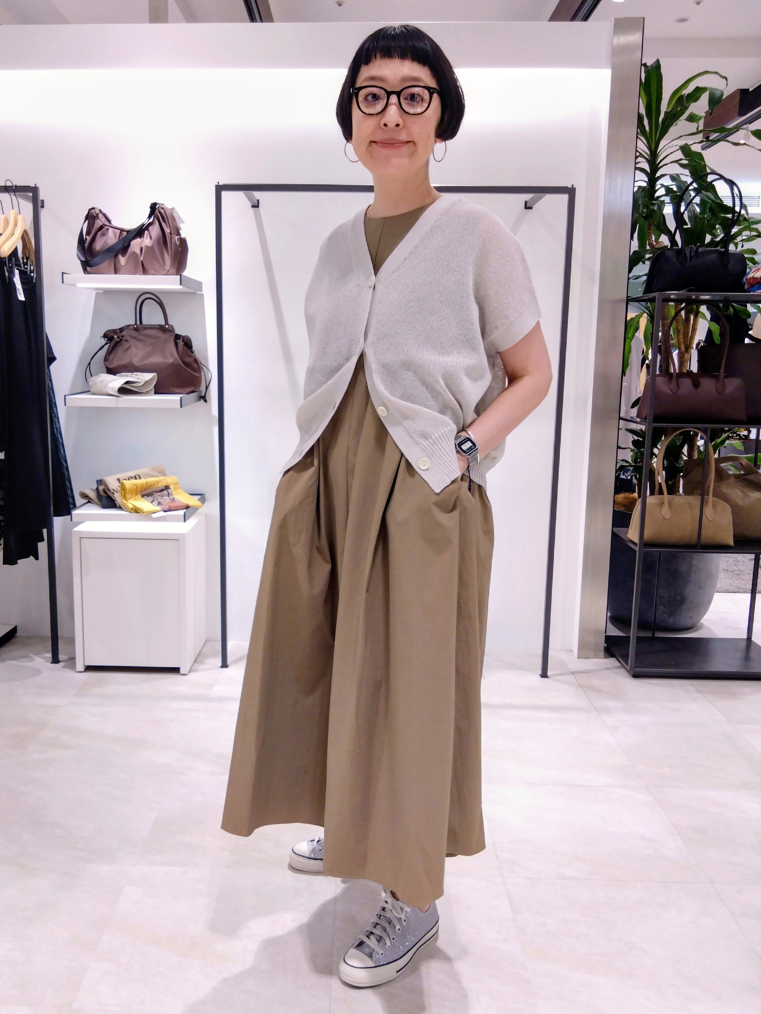 まちこさんの「UNTITLED｜【接触冷感/UVカット/吸水速乾】Aラインロングワンピース」を使ったコーディネート