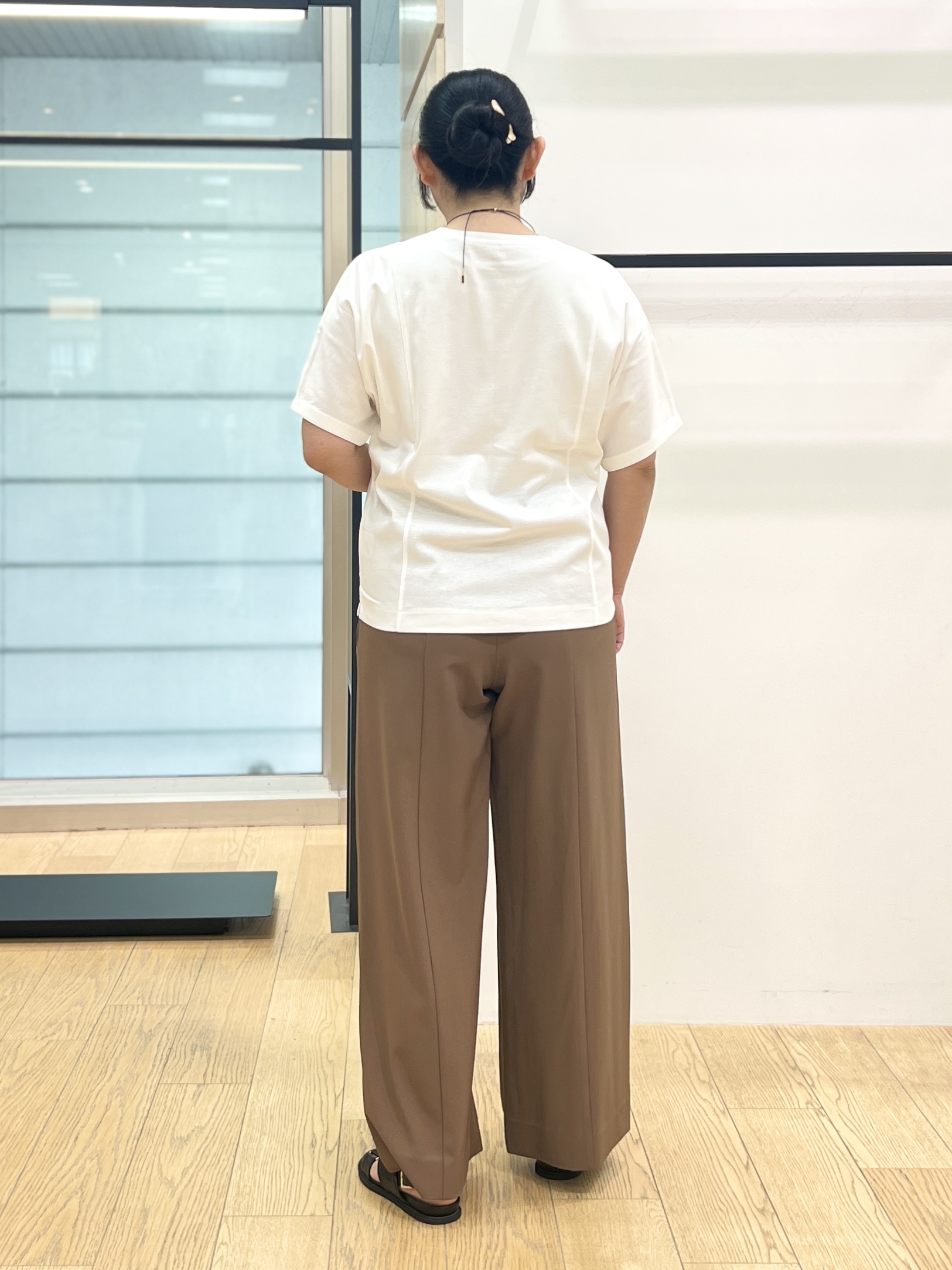 shimaさんの「INDIVI｜【着る日傘】ドルマンフォルムブルゾン」を使ったコーディネート