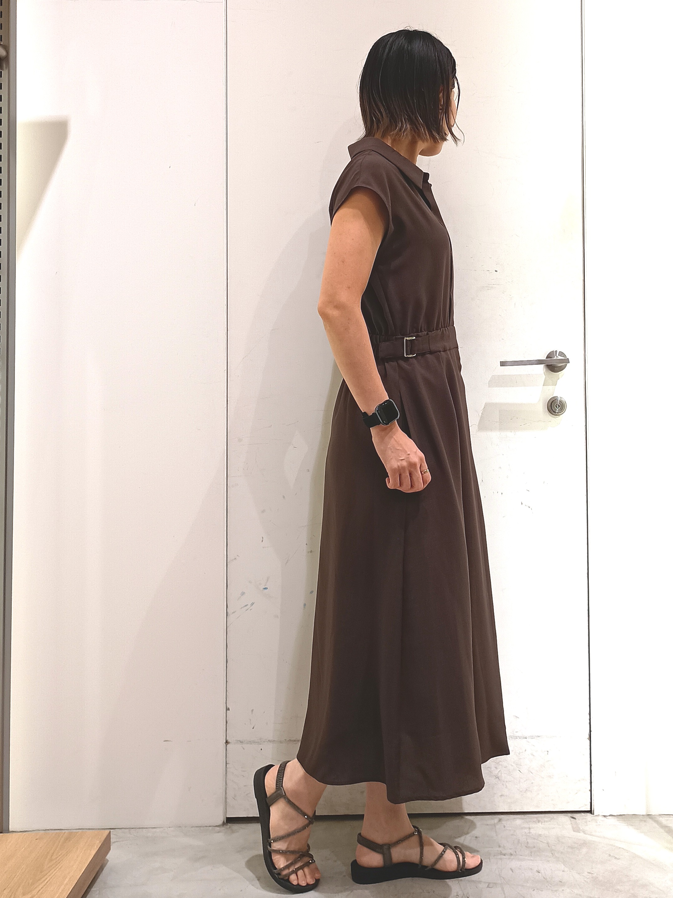 shinkoさんの「OPAQUE.CLIP｜【接触冷感／吸水速乾】フレンチスリーブシャツワンピース《イージーアイロン／洗濯機OK》」を使ったコーディネート